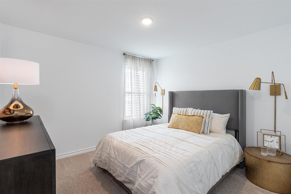 308 Stinchcomb Rd, Hutto, TX 78634