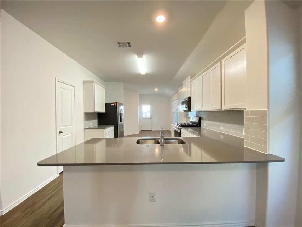 320 Majestic Cedar Ct, Liberty Hill, TX 78642