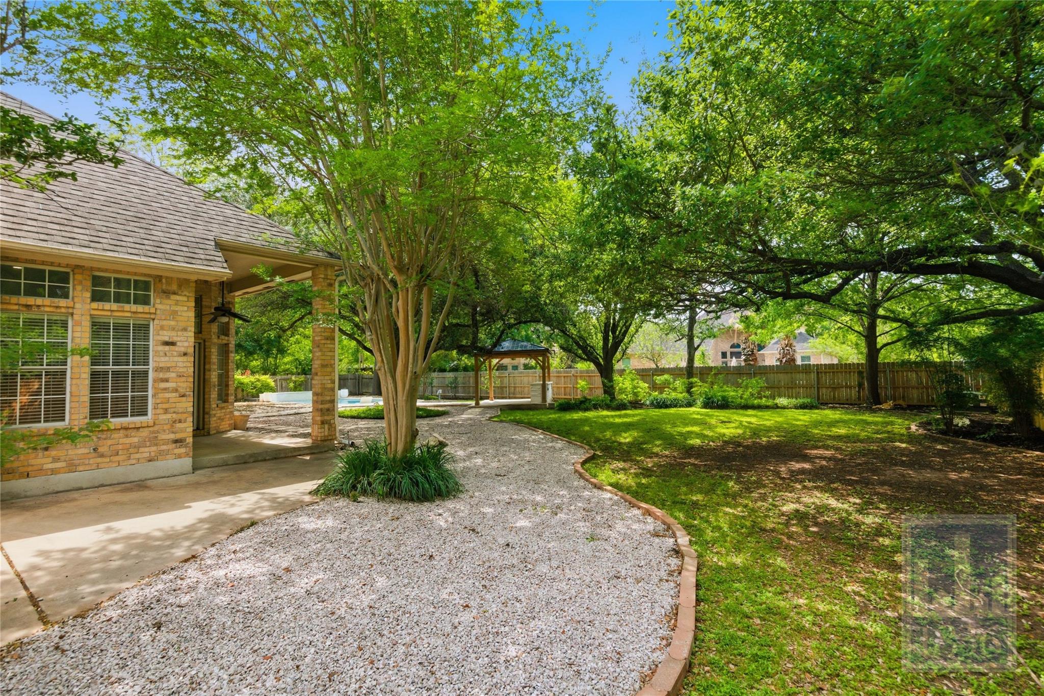 41 Stillmeadow Dr, Round Rock, TX 78664