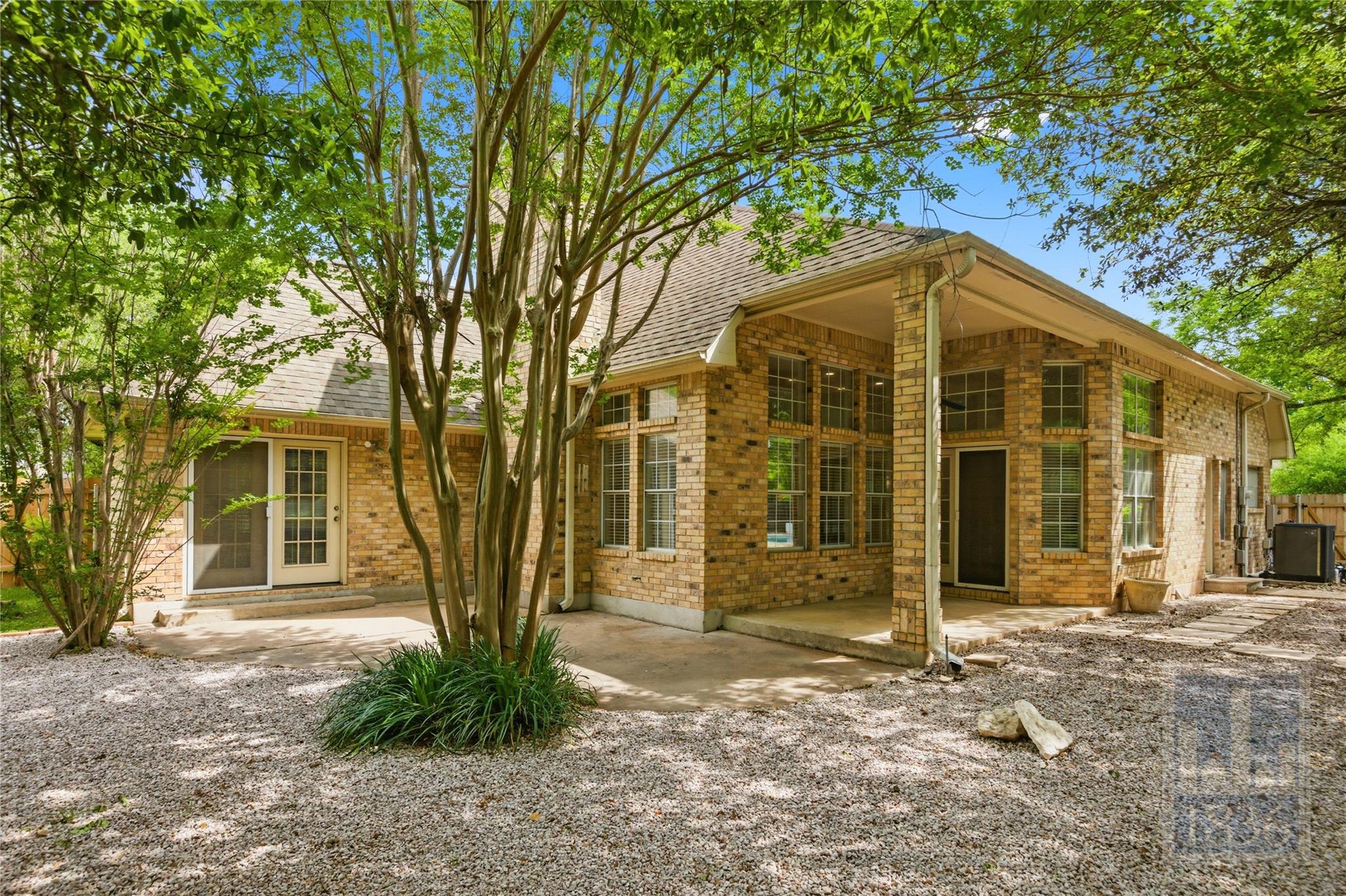 41 Stillmeadow Dr, Round Rock, TX 78664