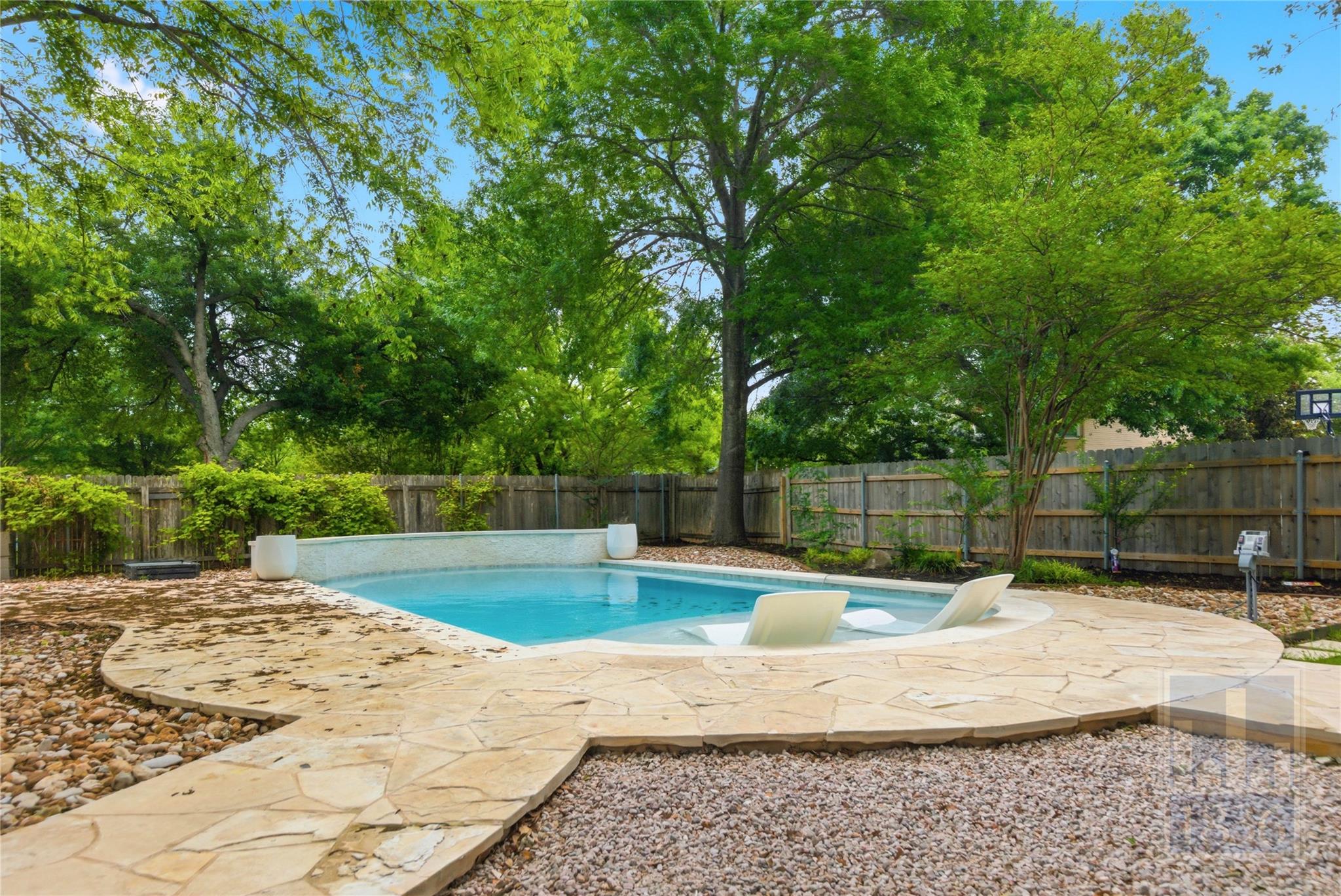 41 Stillmeadow Dr, Round Rock, TX 78664