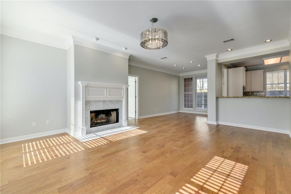 4010 Long Champ Dr # 14, Austin, TX 78746