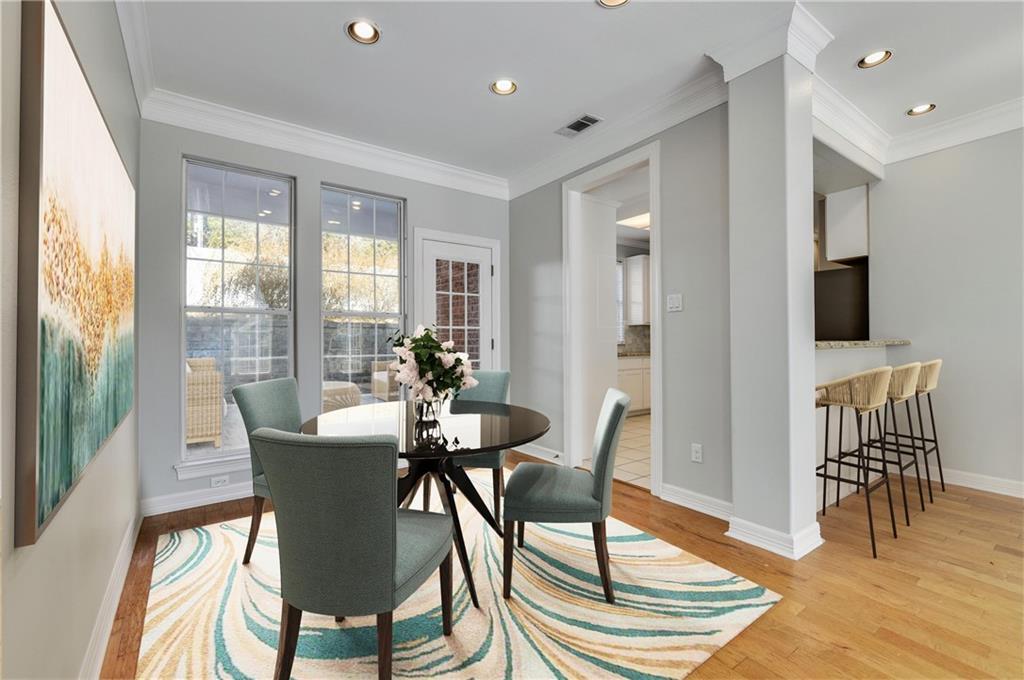 4010 Long Champ Dr # 14, Austin, TX 78746