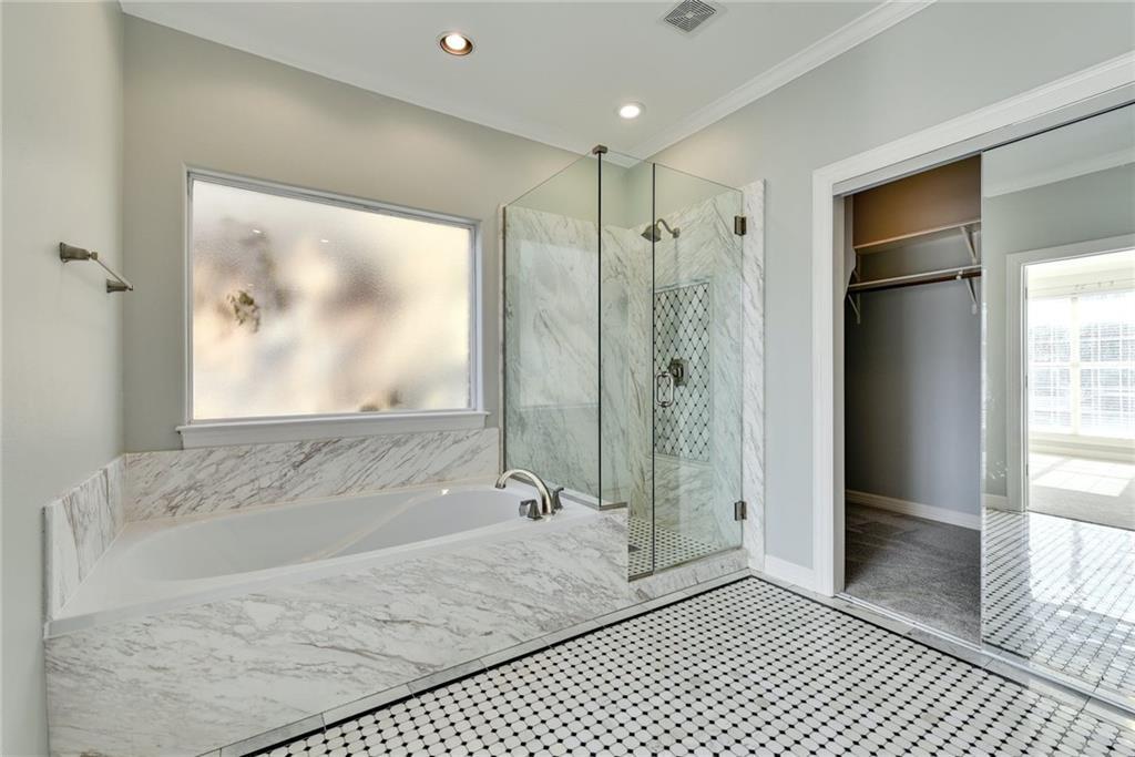 4010 Long Champ Dr # 14, Austin, TX 78746