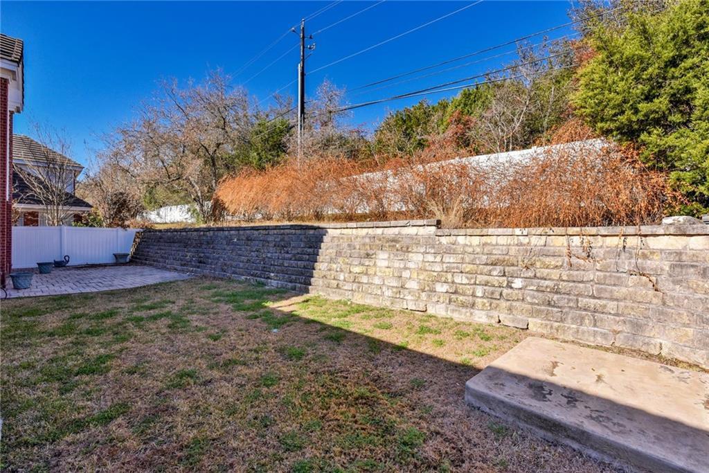 4010 Long Champ Dr # 14, Austin, TX 78746