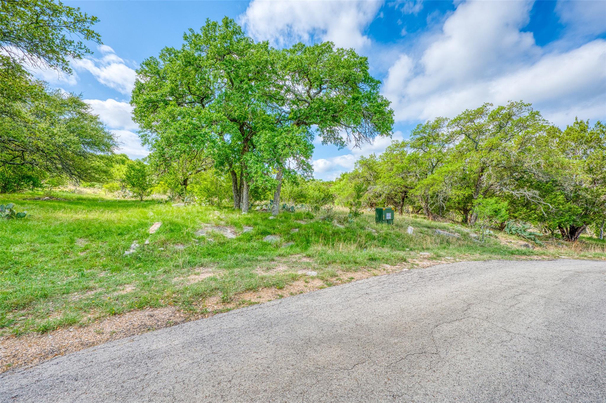 204 Mount Dew Rd, Horseshoe Bay, TX 78657