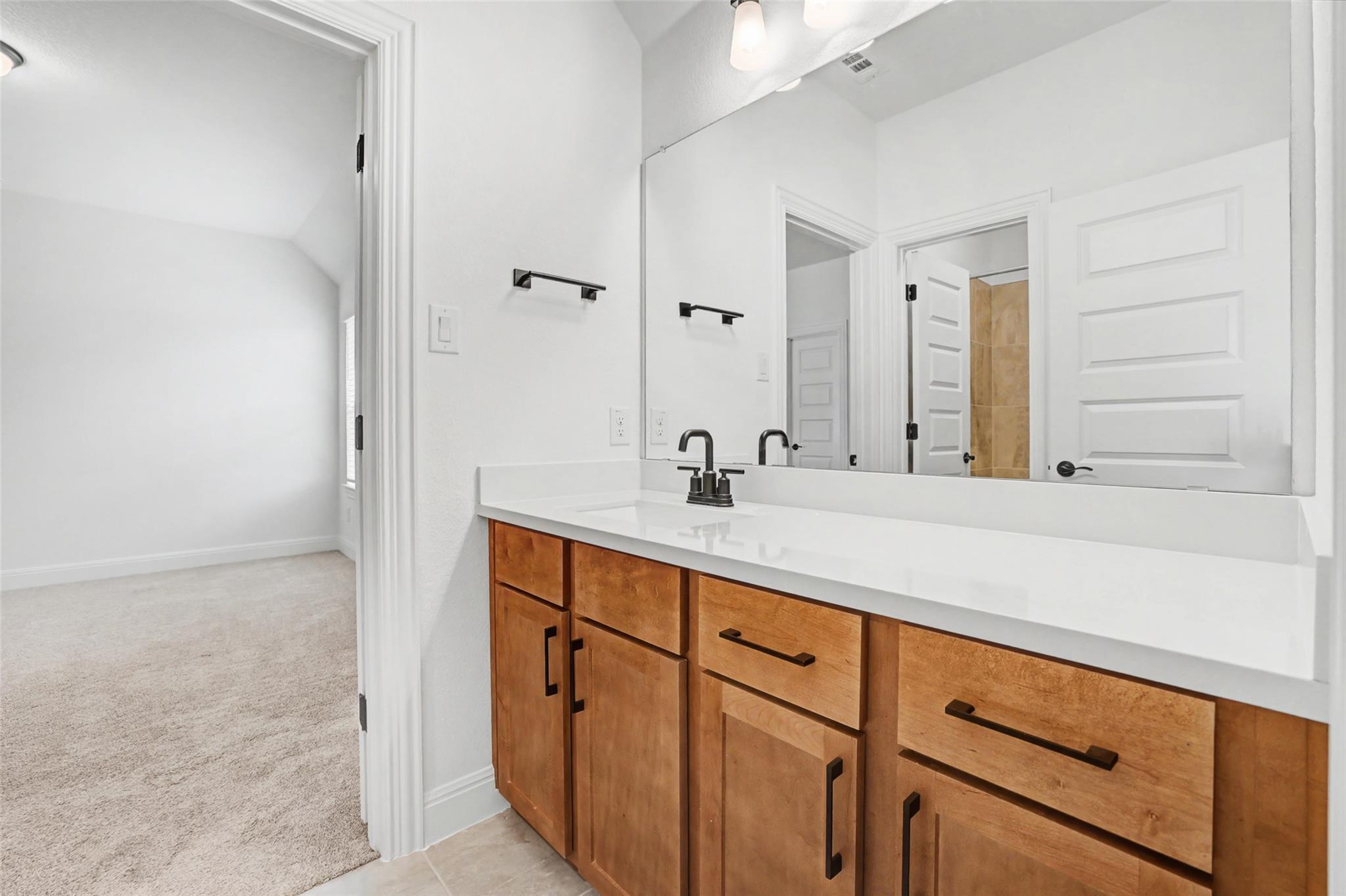 104 Rocky River Rd, Georgetown, TX 78628