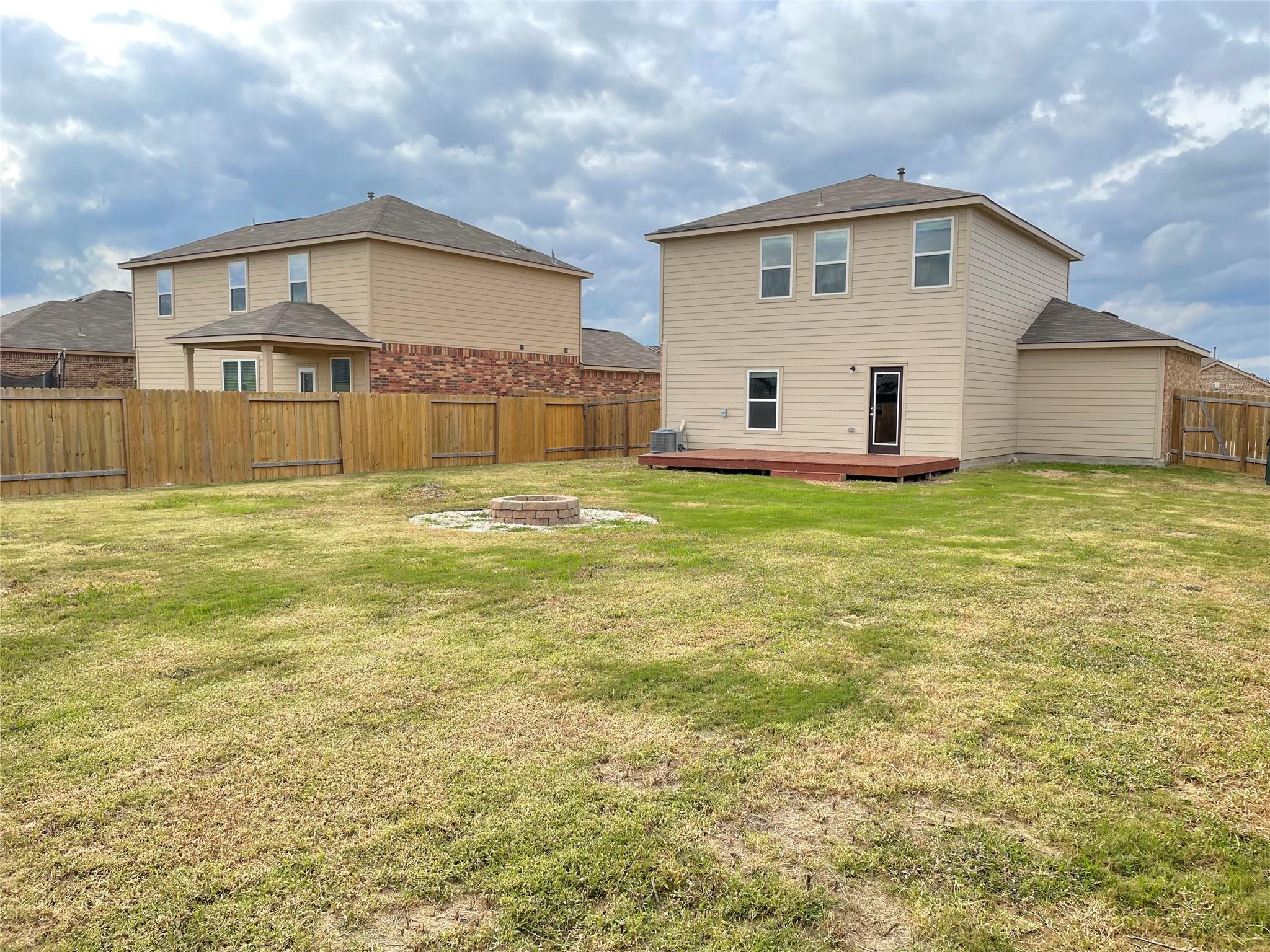 1579 Violet Ln, Kyle, TX 78640