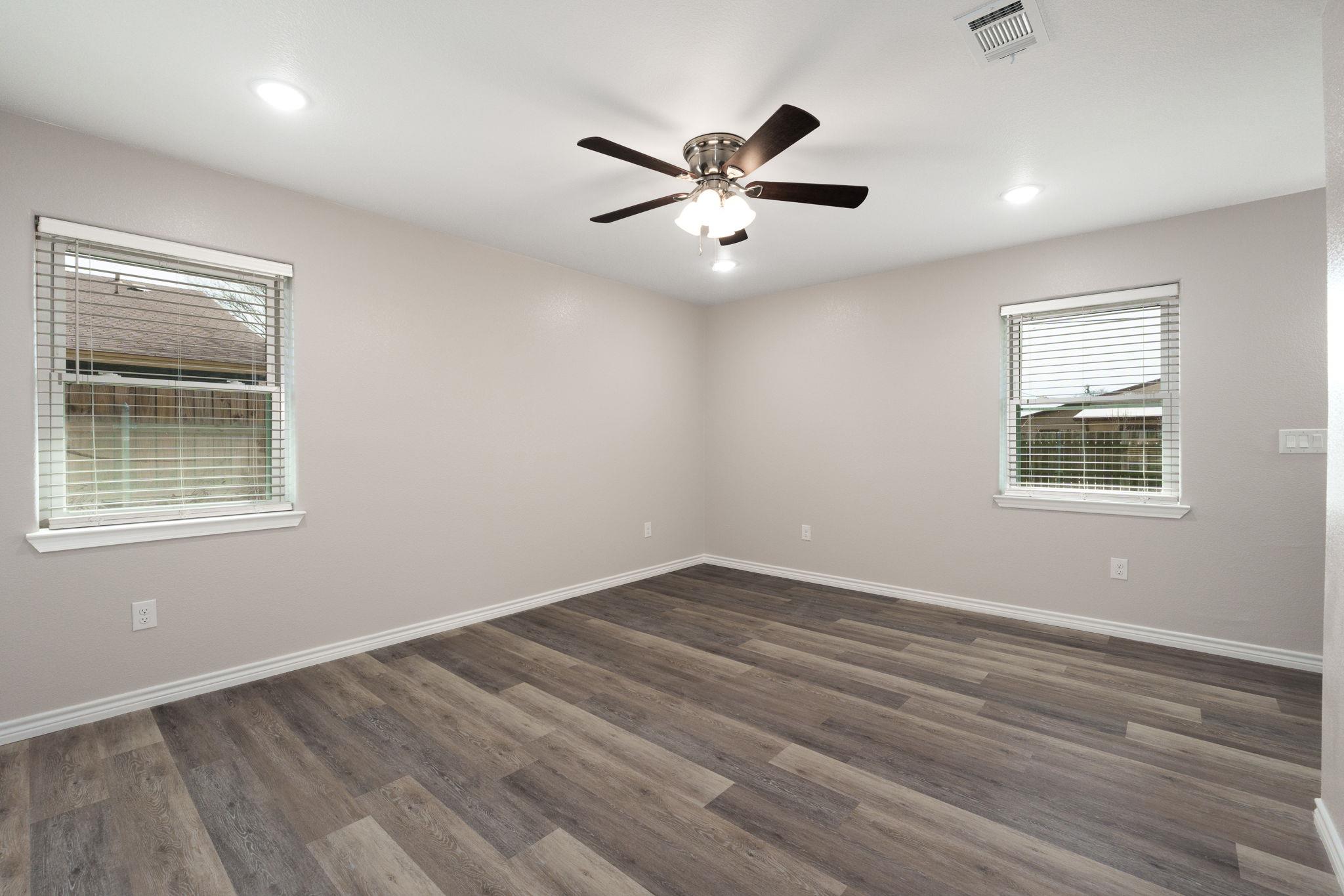 2504 Hanson Rd, Killeen, TX 76543