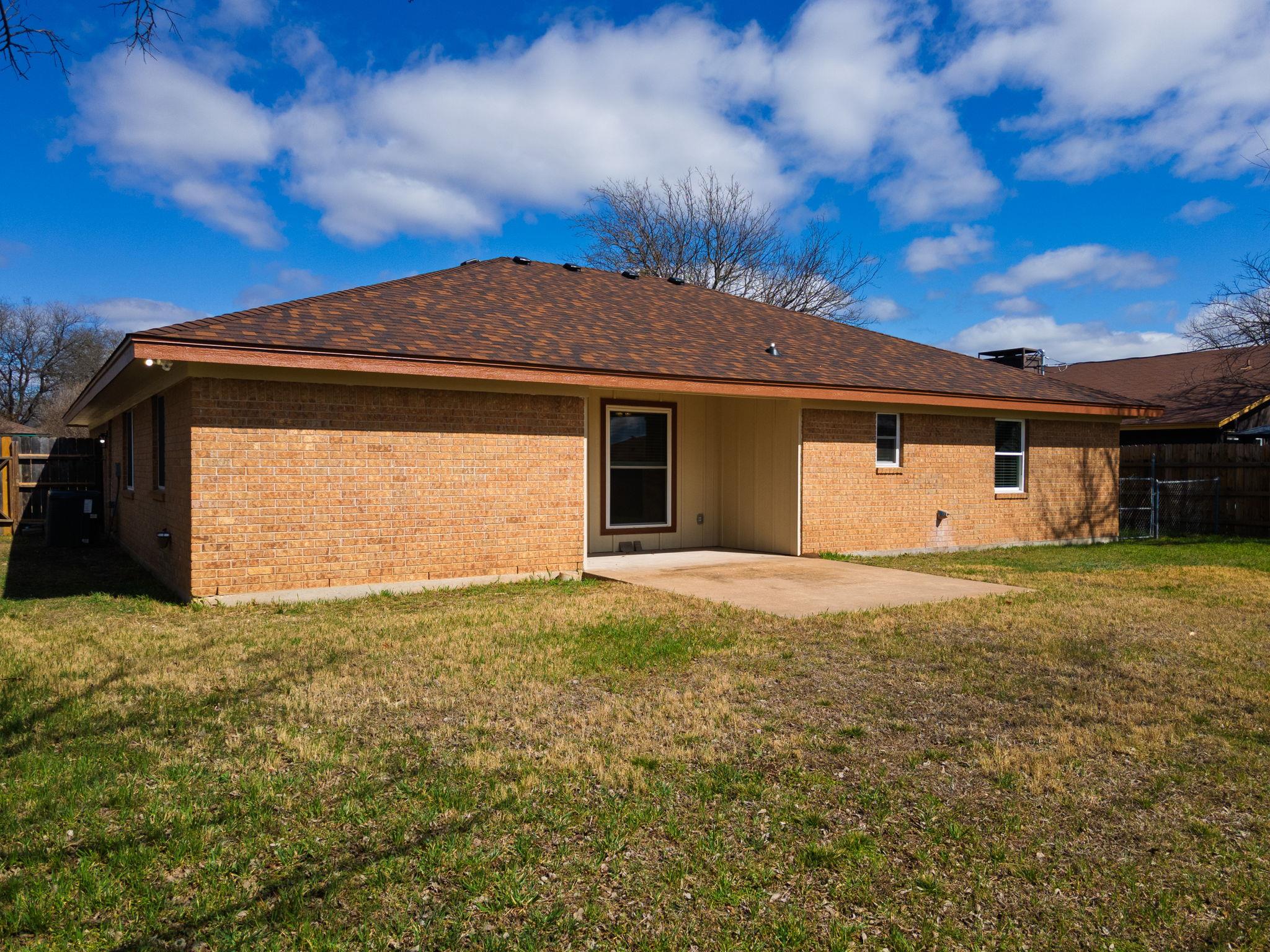 2504 Hanson Rd, Killeen, TX 76543