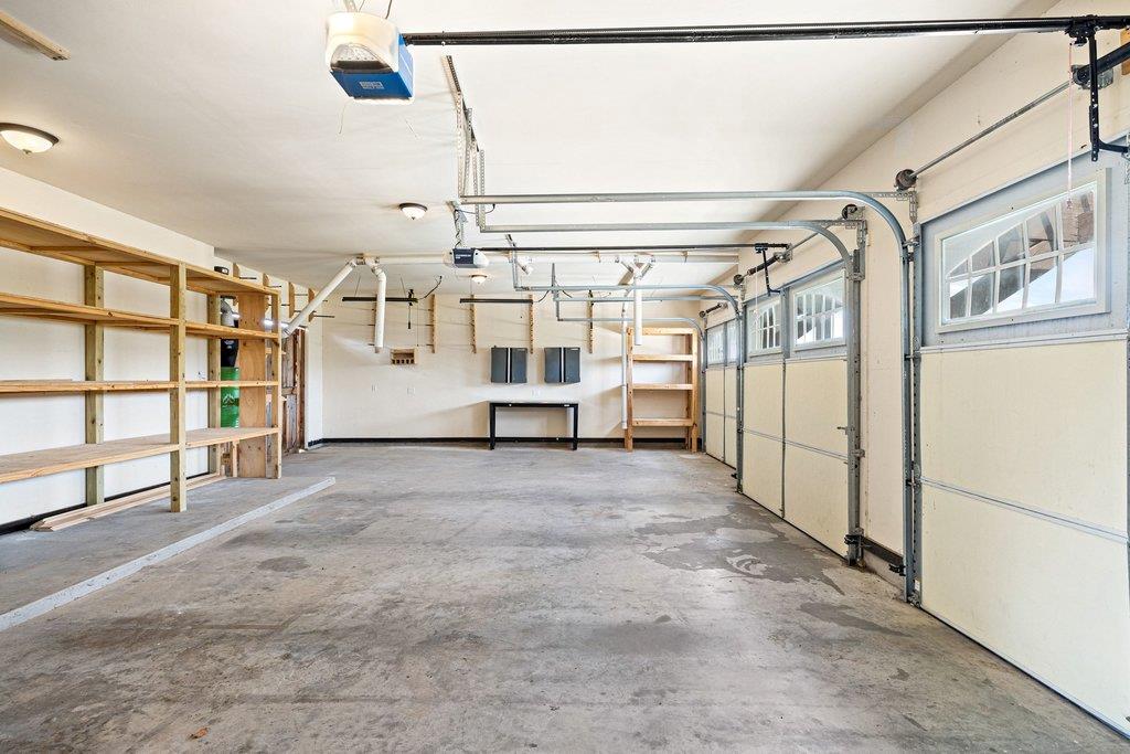 167 Vincas Shadow Ct, Driftwood, TX 78619