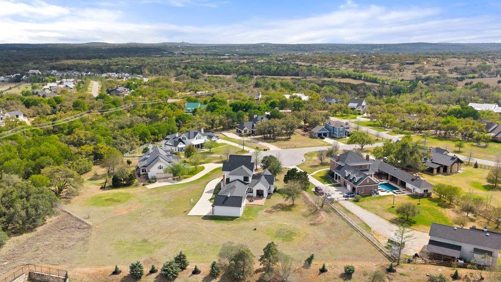 167 Vincas Shadow Ct, Driftwood, TX 78619