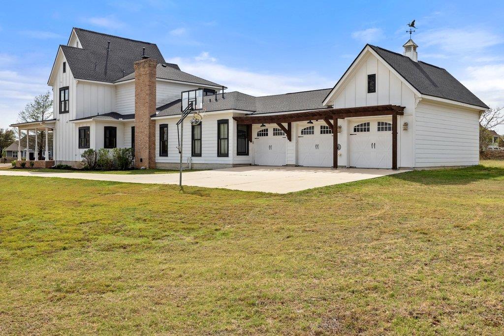 167 Vincas Shadow Ct, Driftwood, TX 78619