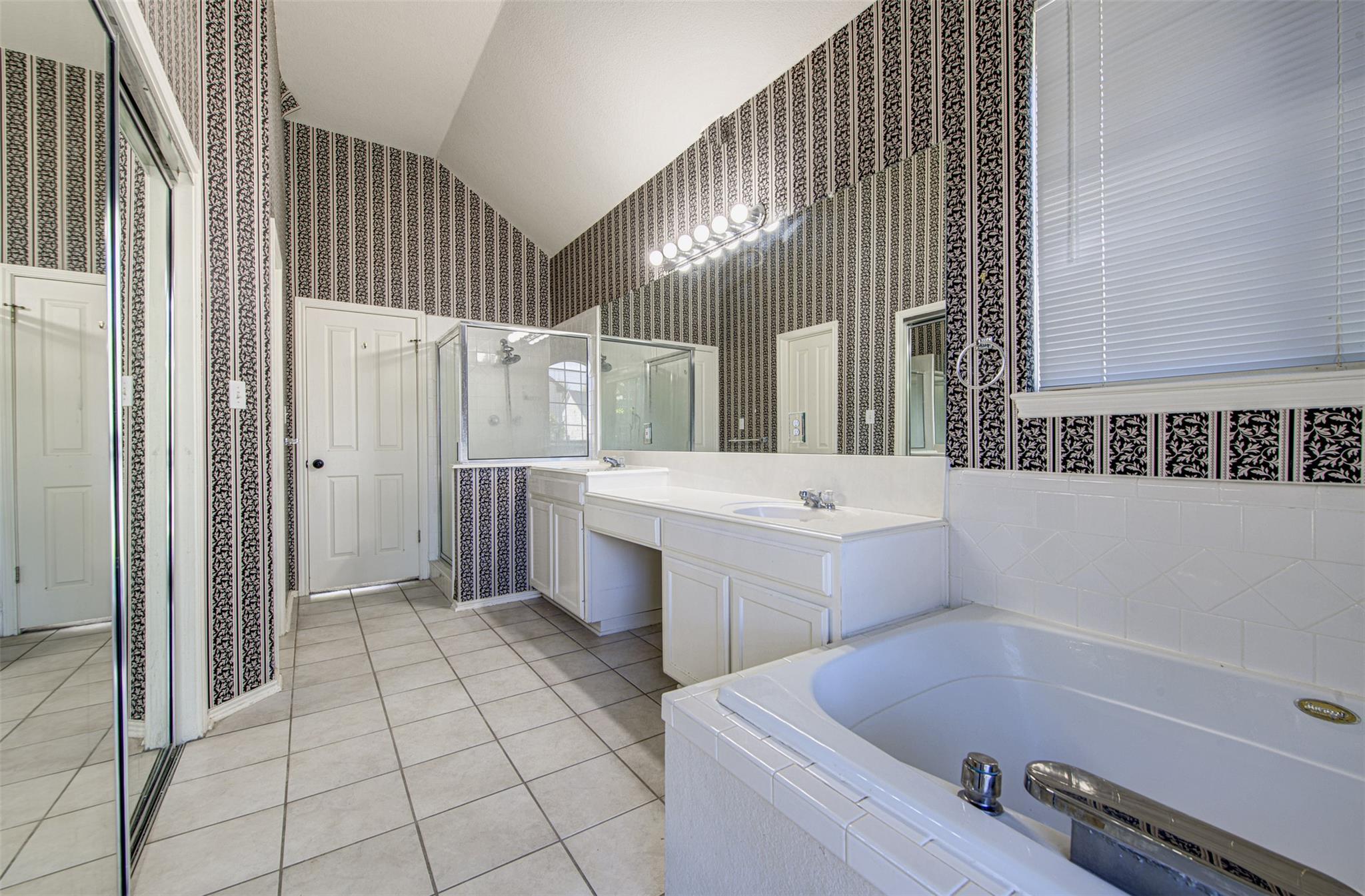 30011 Oakland Hills Dr, Georgetown, TX 78628