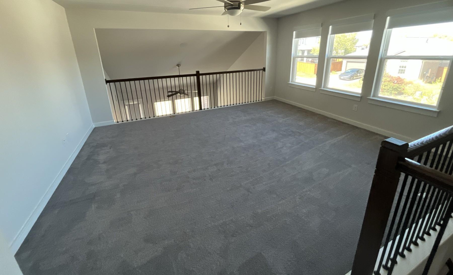 221 Green Knoll Ln, Georgetown, TX 78628