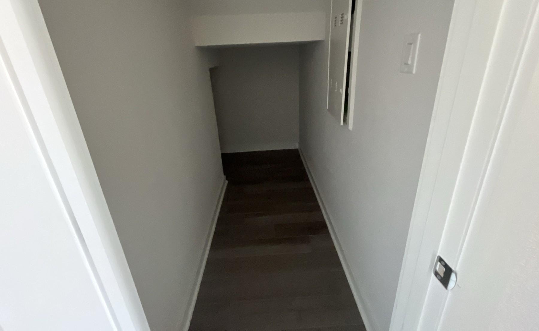 221 Green Knoll Ln, Georgetown, TX 78628