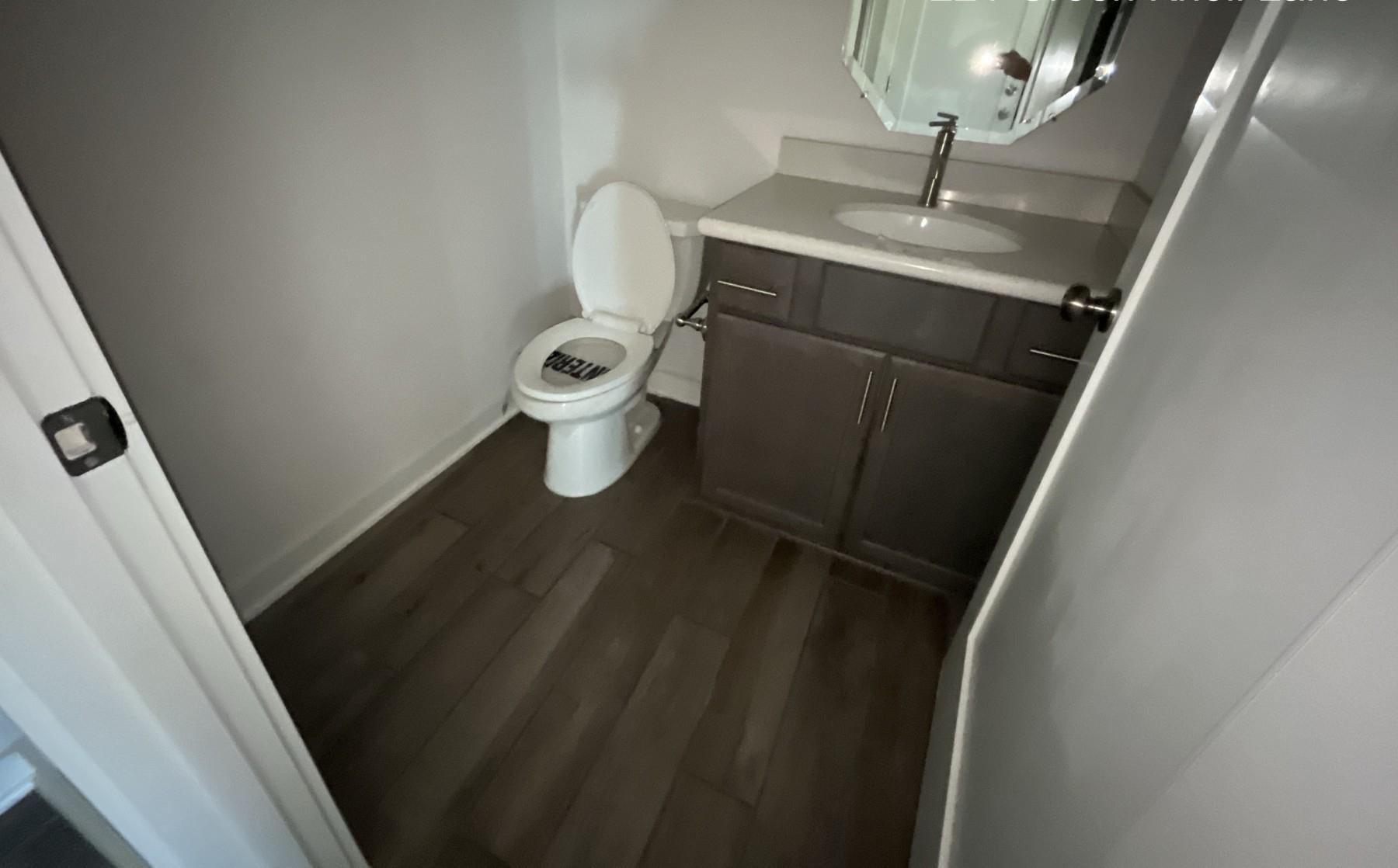 221 Green Knoll Ln, Georgetown, TX 78628