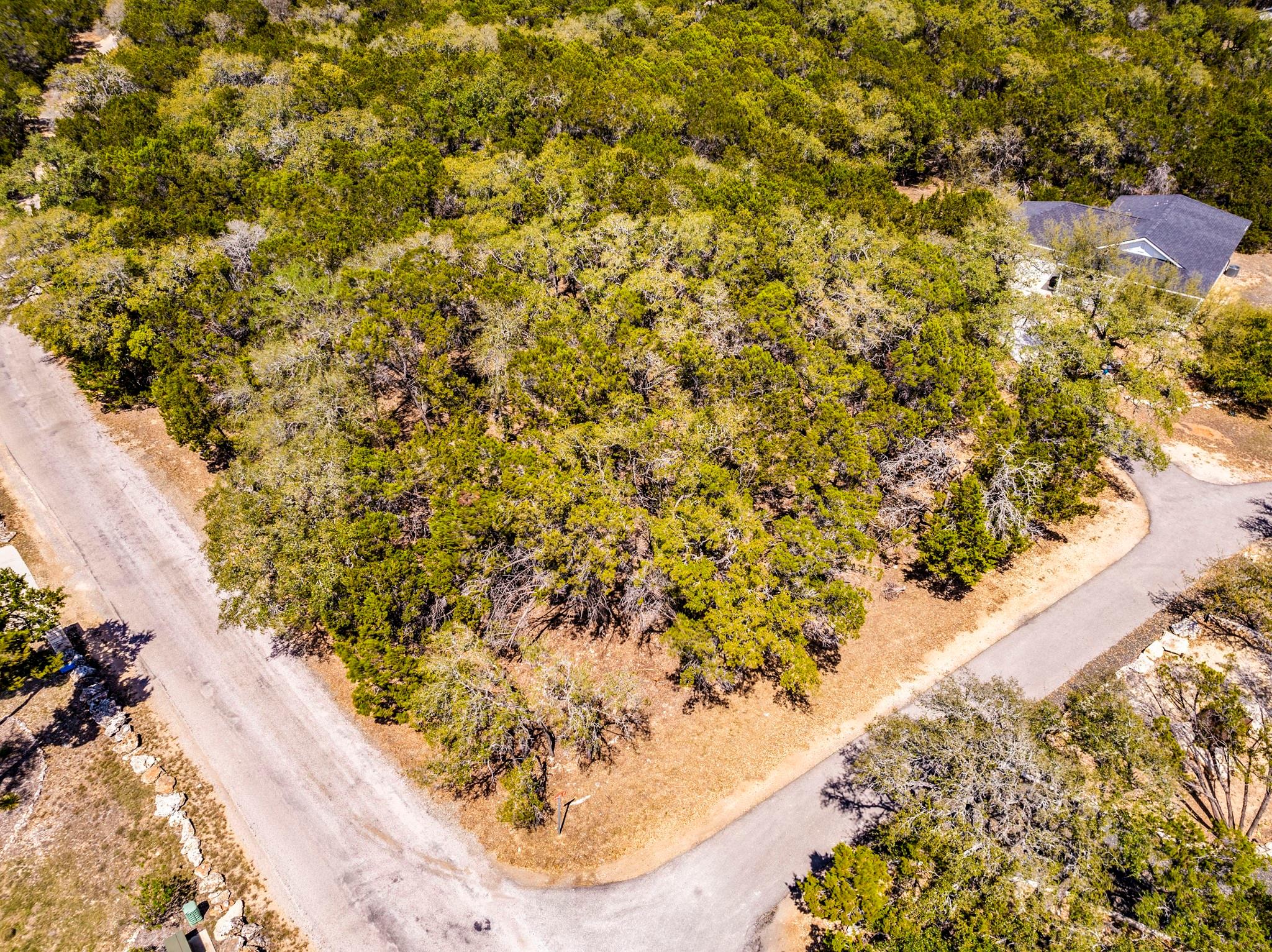 2 Agave Ct, Wimberley, TX 78676