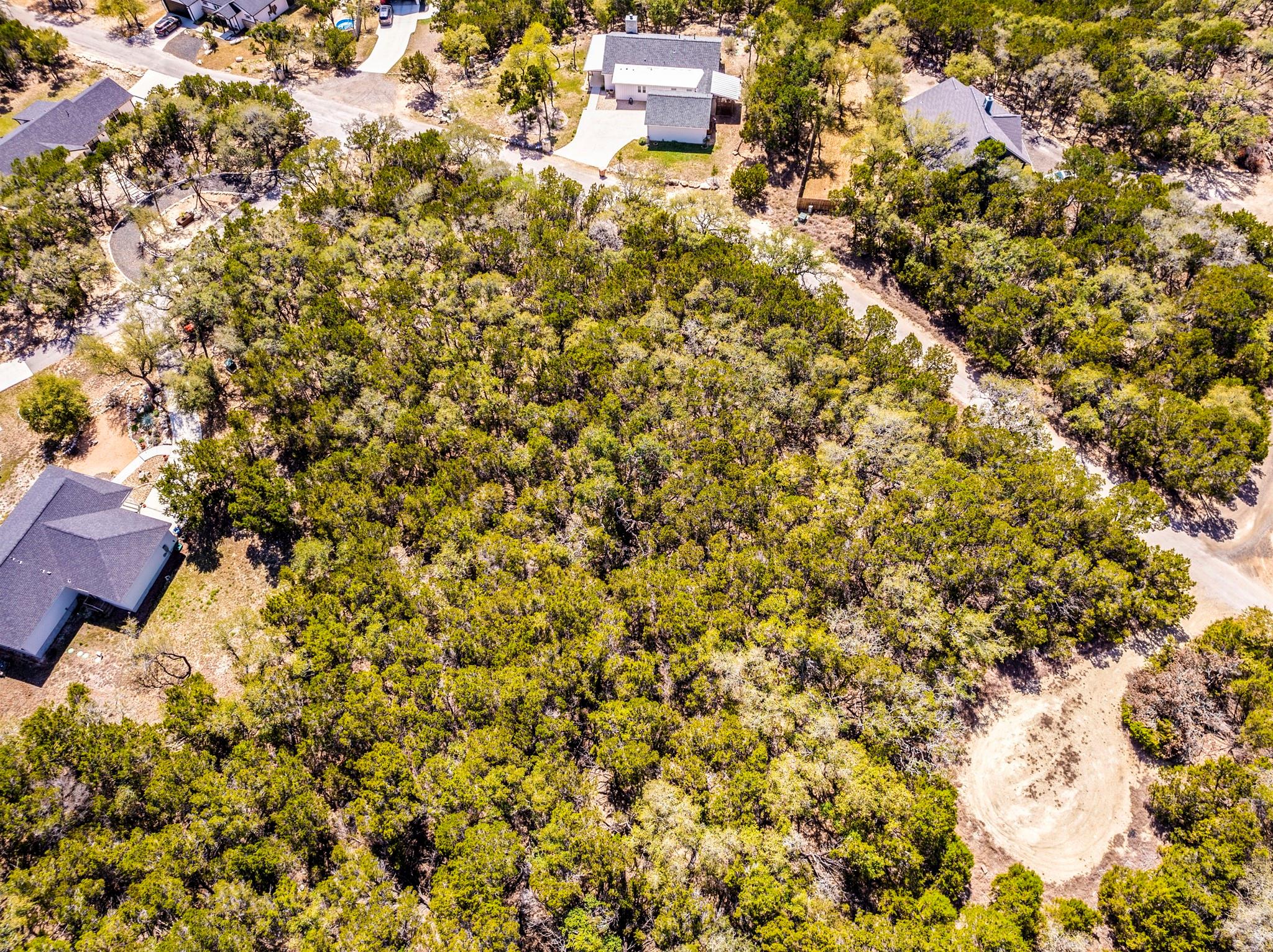 2 Agave Ct, Wimberley, TX 78676