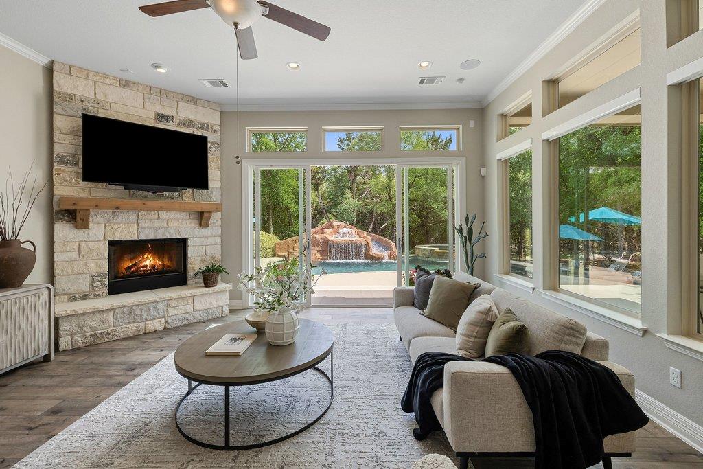 108 Berry Cv, Georgetown, TX 78628