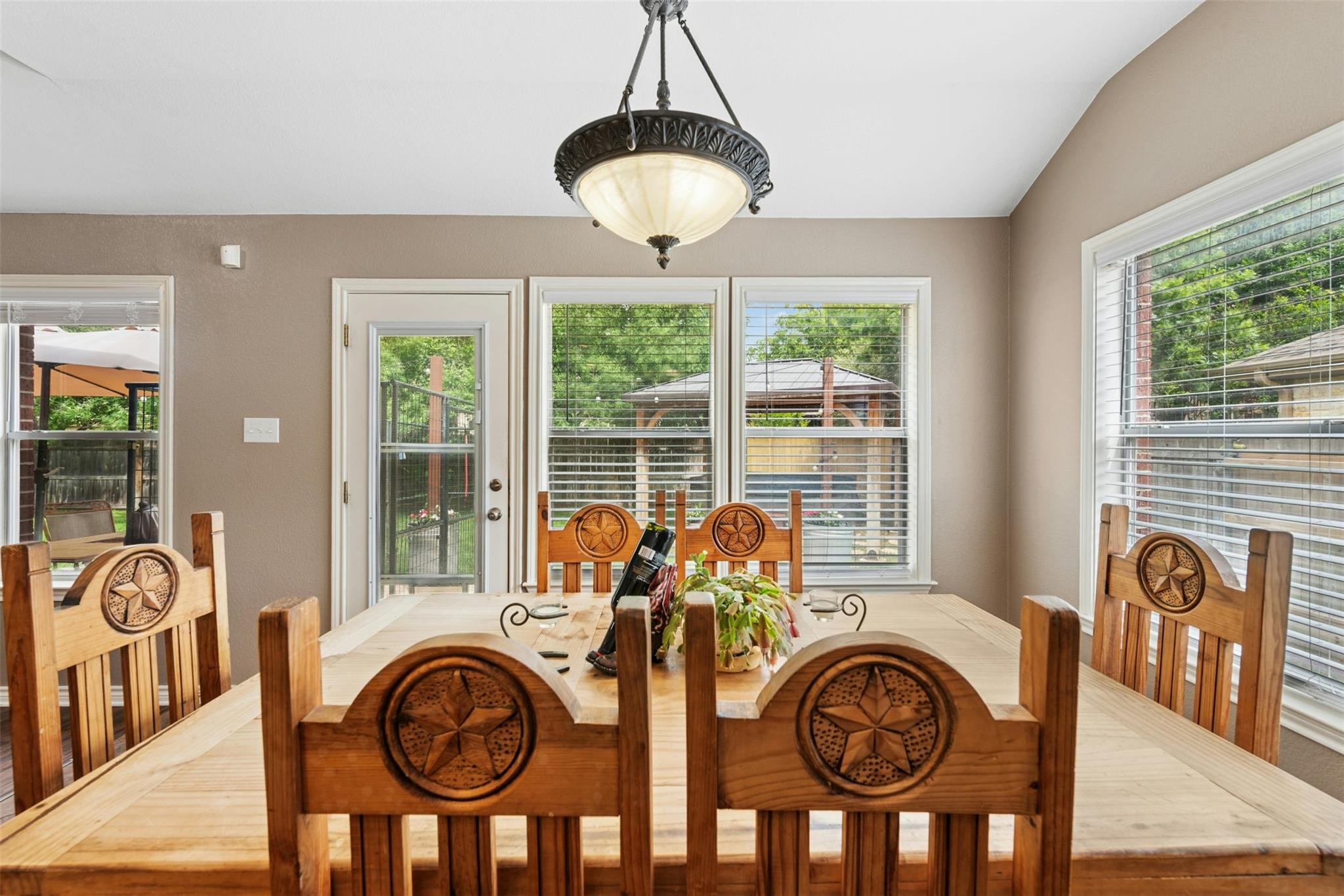 30013 Edgewood Dr, Georgetown, TX 78628