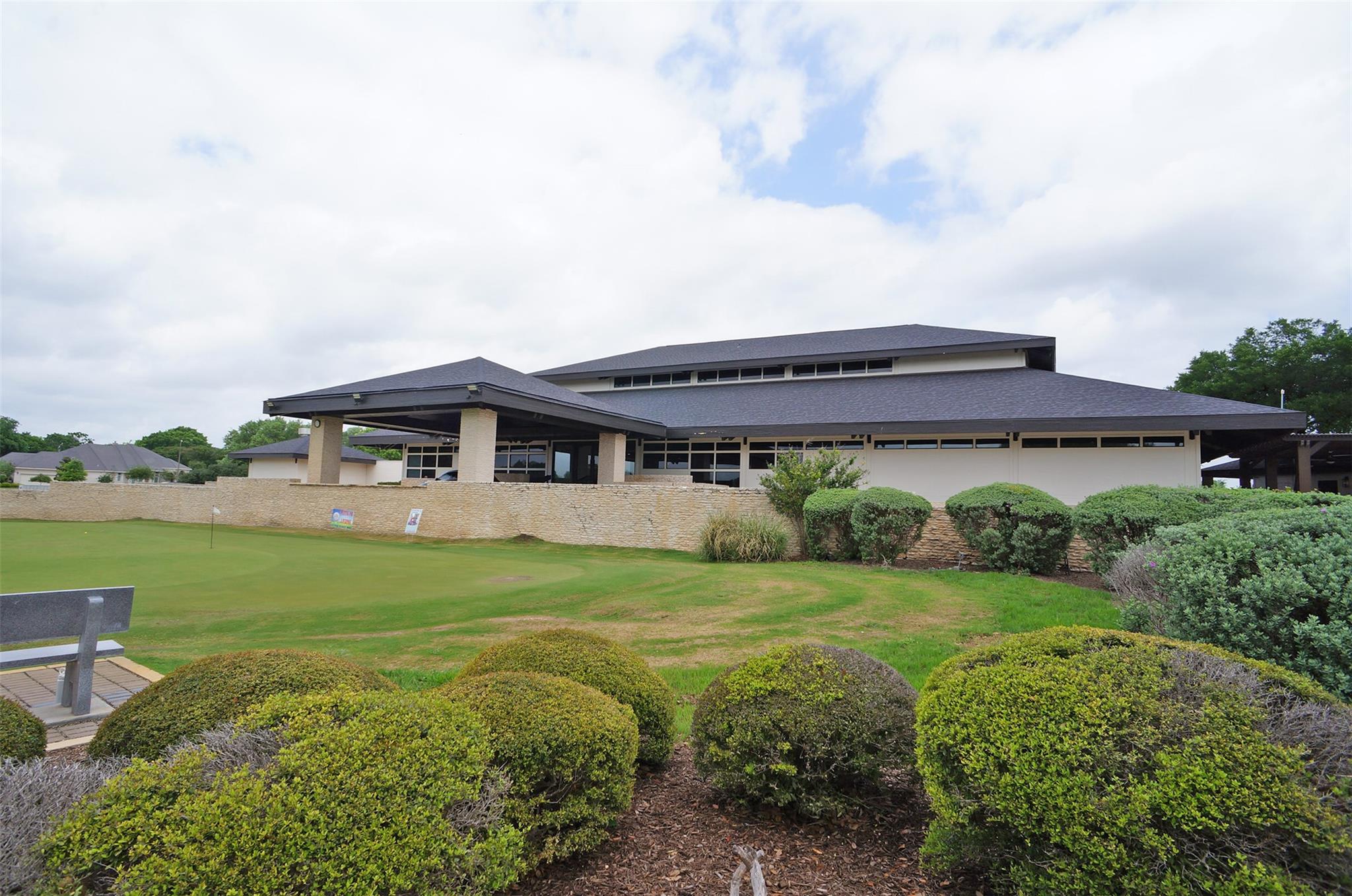 30013 Edgewood Dr, Georgetown, TX 78628