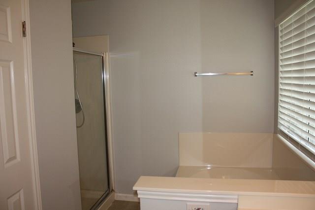 8104 Hawick Dr, Round Rock, TX 78681