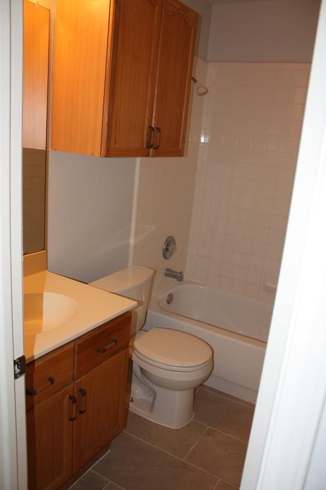 8104 Hawick Dr, Round Rock, TX 78681