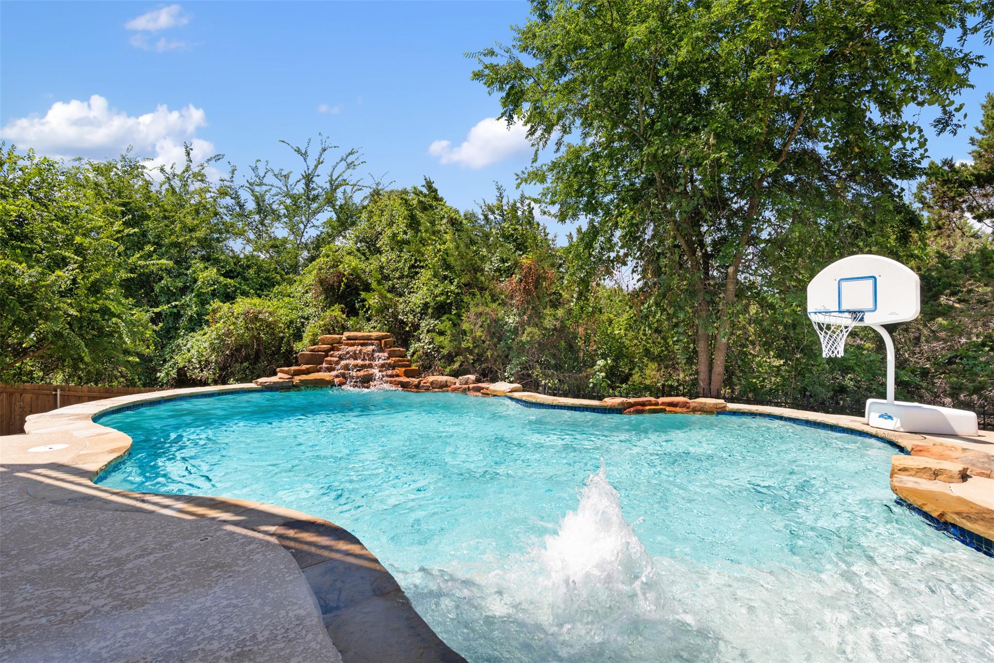 2512 Rio Mesa Dr, Austin, TX 78732