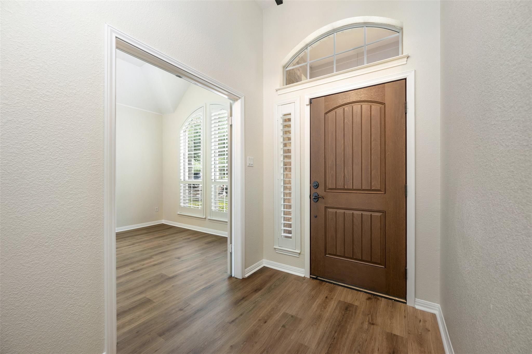 2512 Rio Mesa Dr, Austin, TX 78732