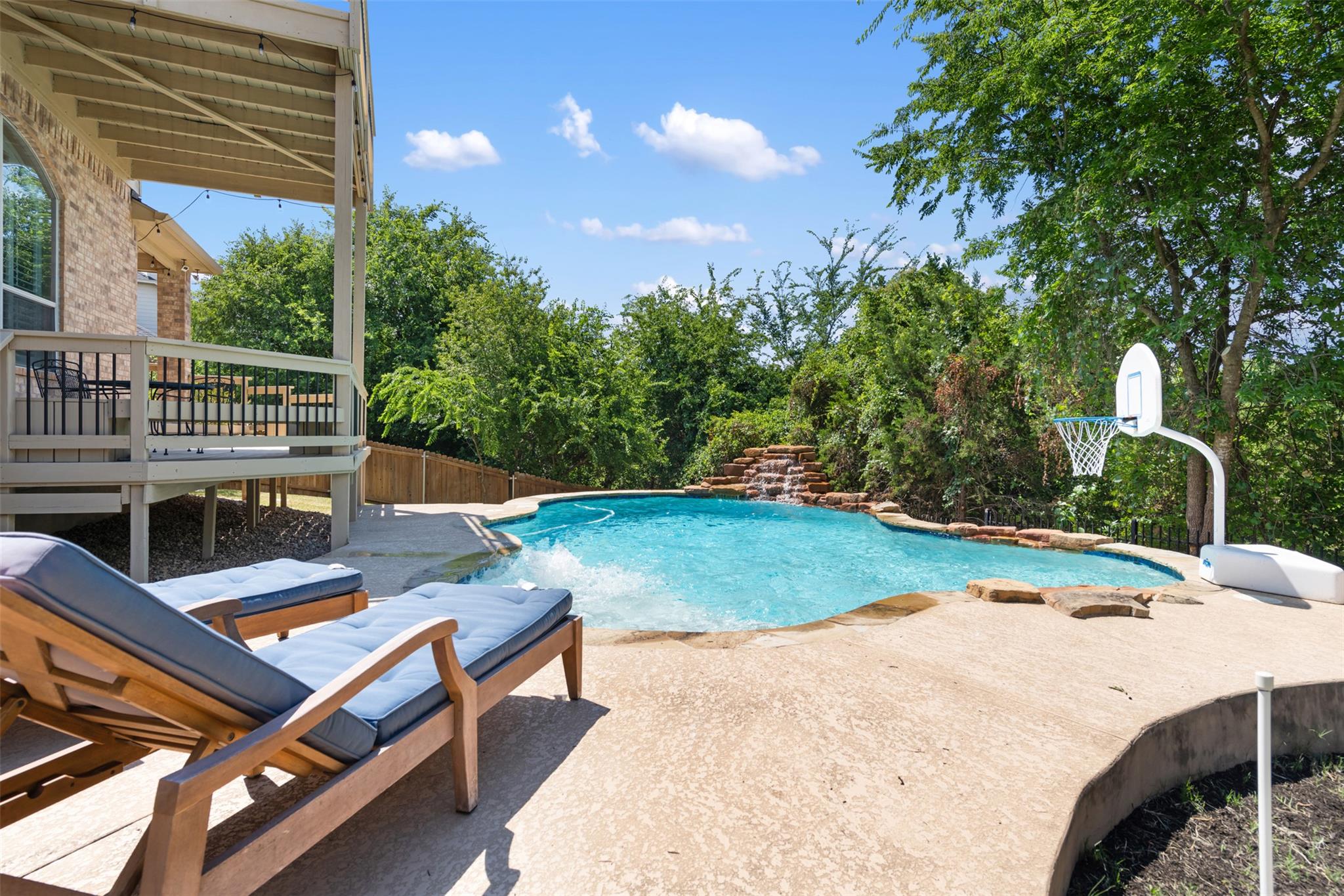 2512 Rio Mesa Dr, Austin, TX 78732