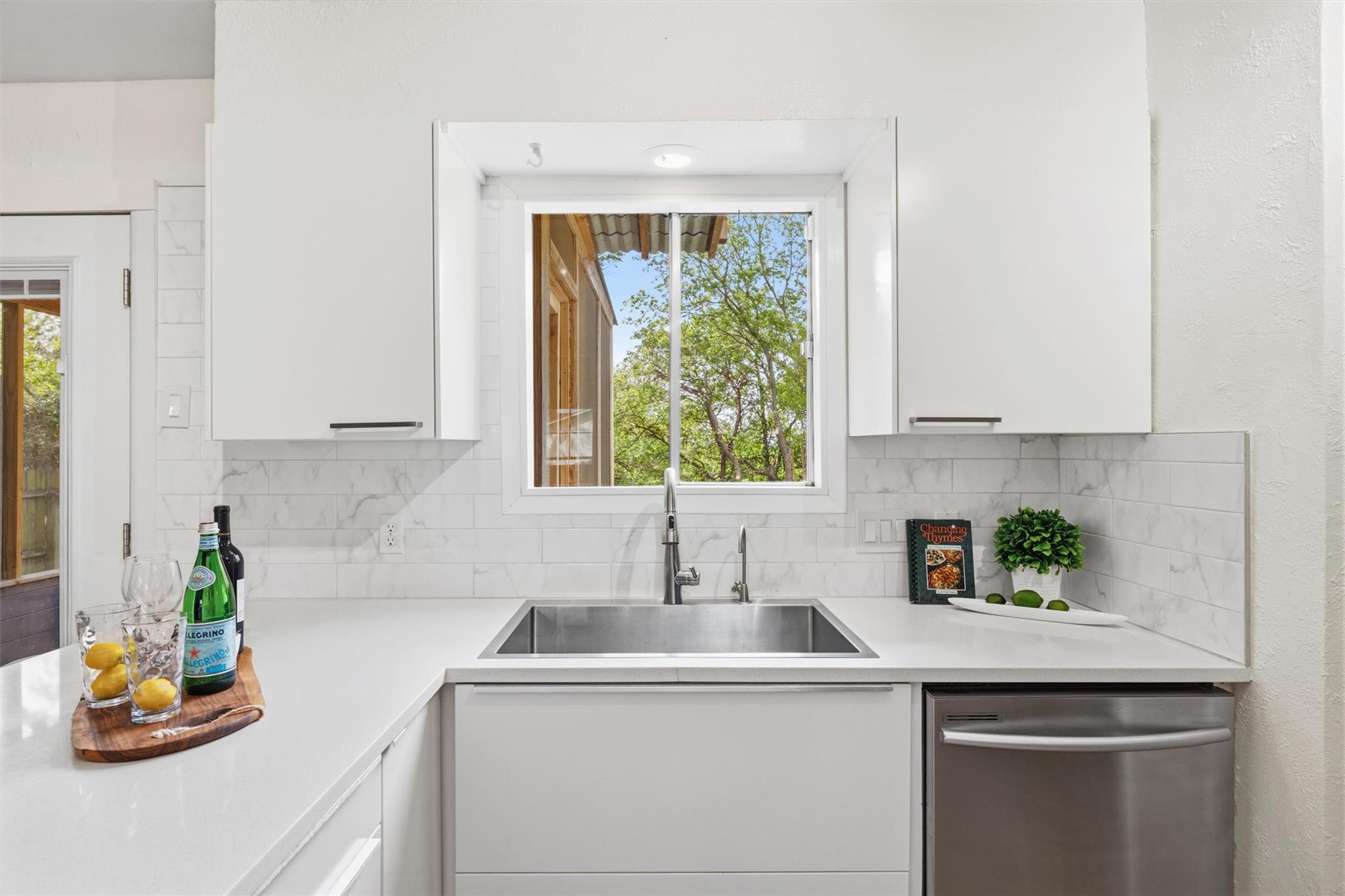 7906 Evaline Ln, Austin, TX 78745