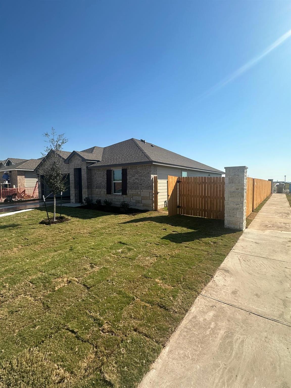 1504 Rolling Thunder Dr, Killeen, TX 76549