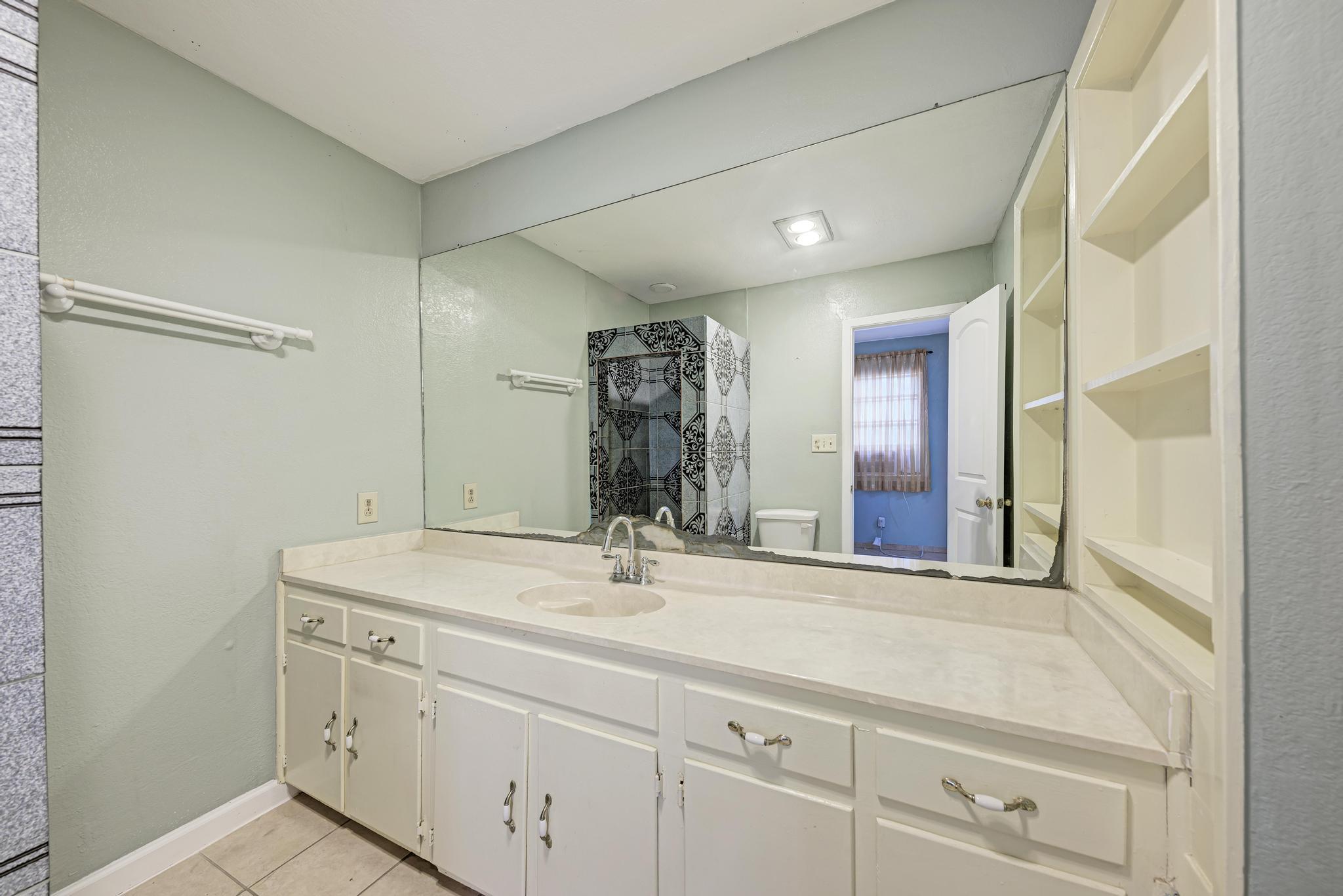 4701 Bandera Rd, Austin, TX 78721