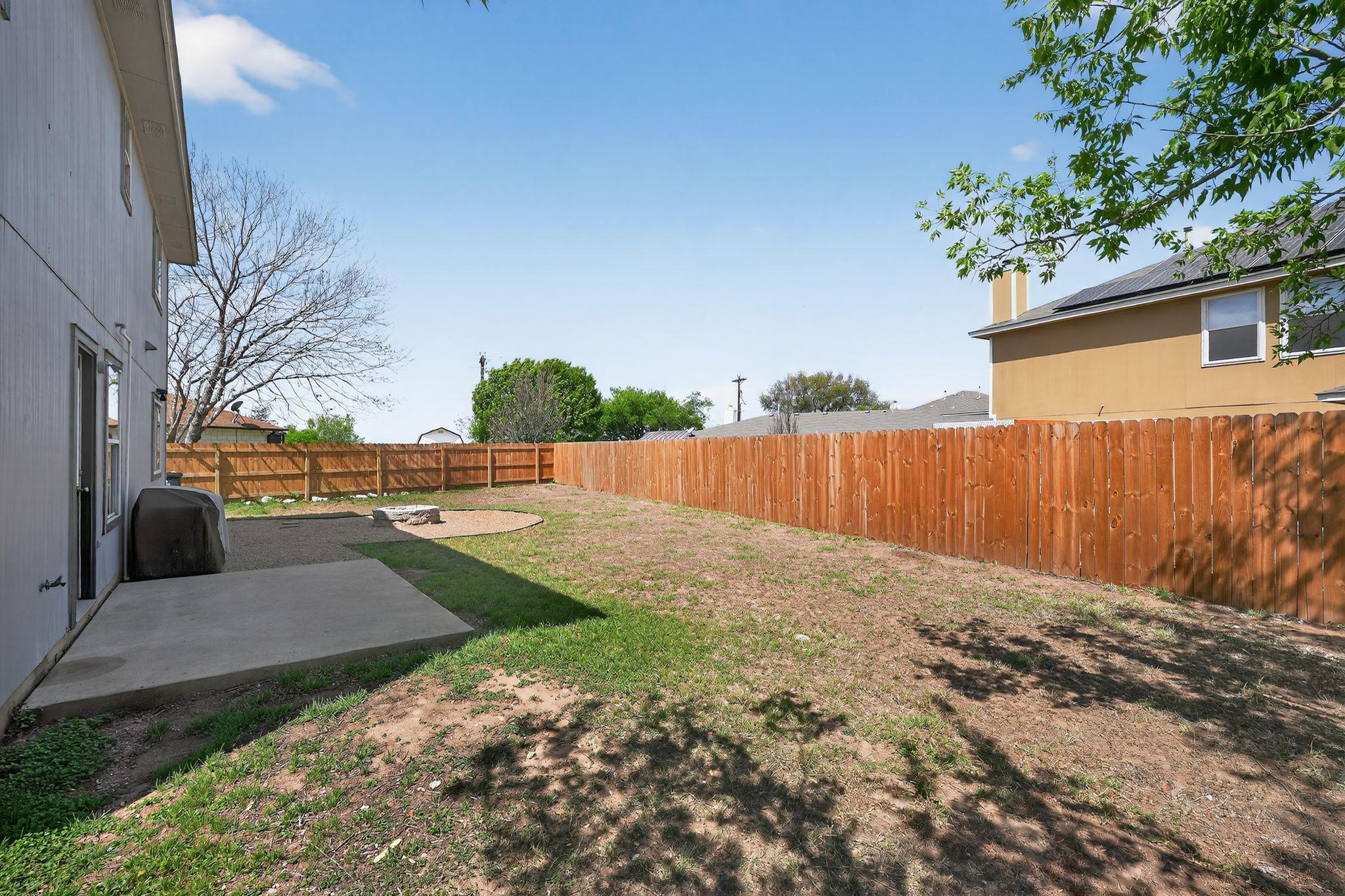 748 Bills Cir, Bastrop, TX 78602