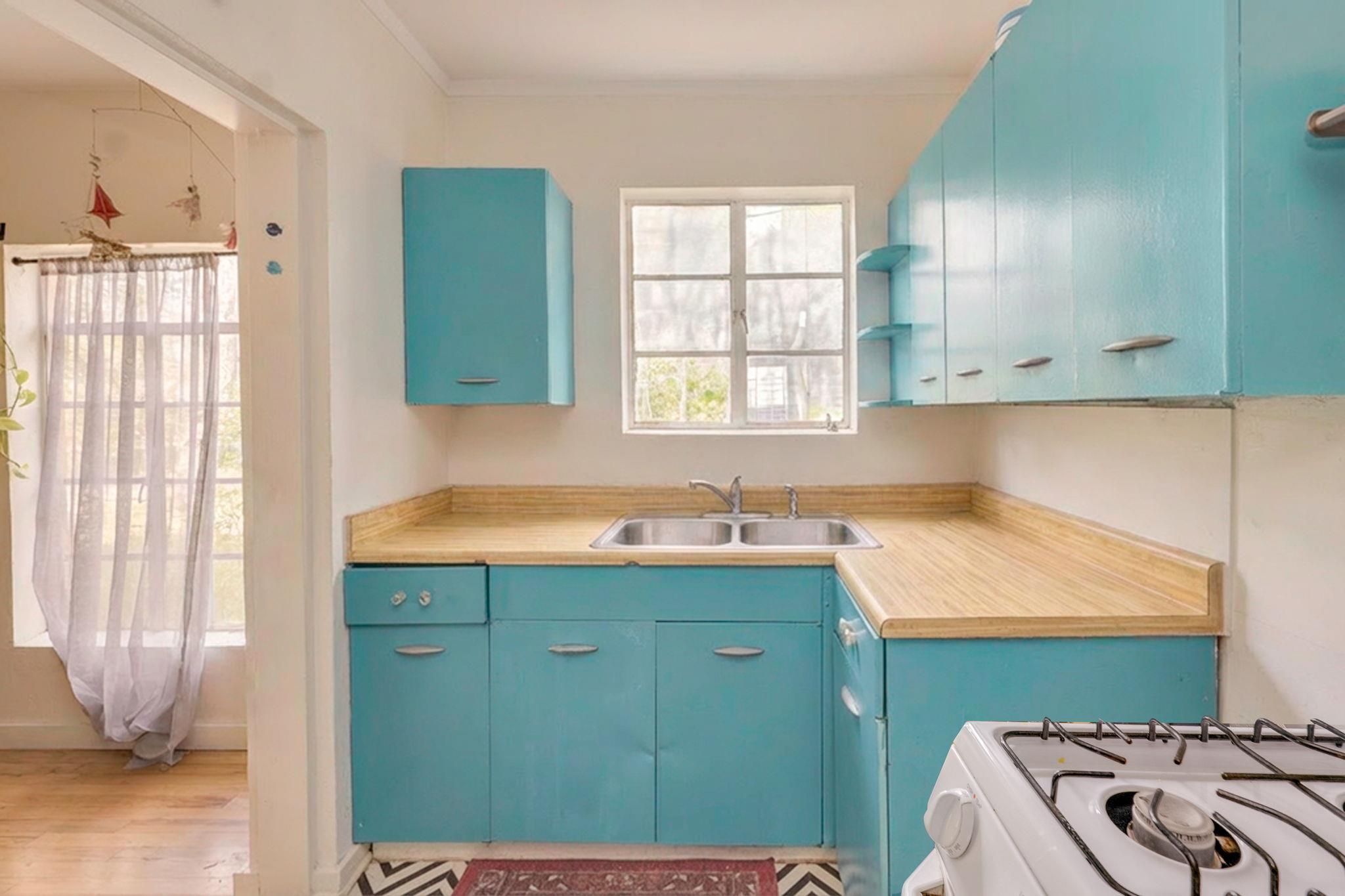 1402 Ashwood Rd, Austin, TX 78722