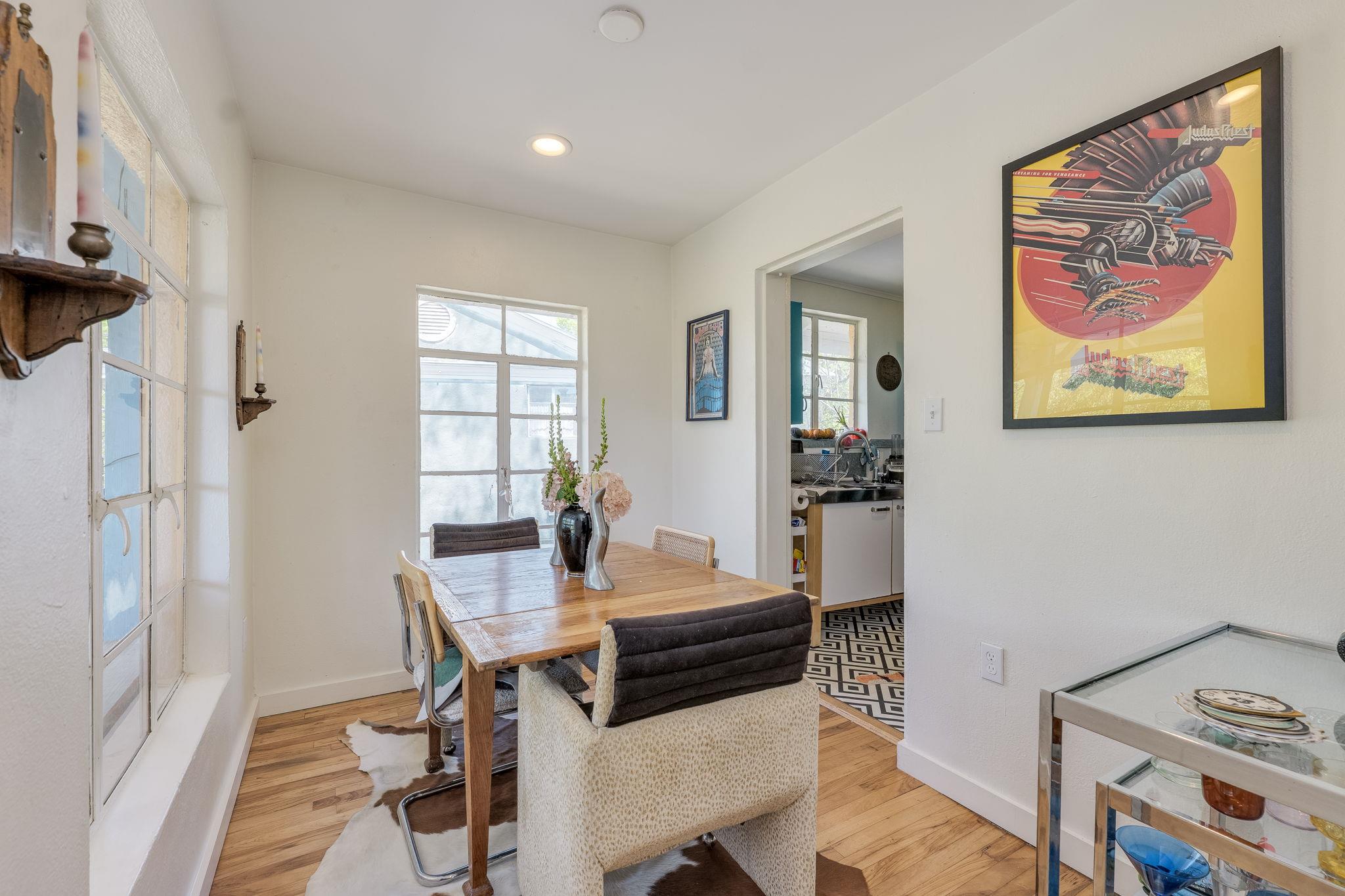 1402 Ashwood Rd, Austin, TX 78722