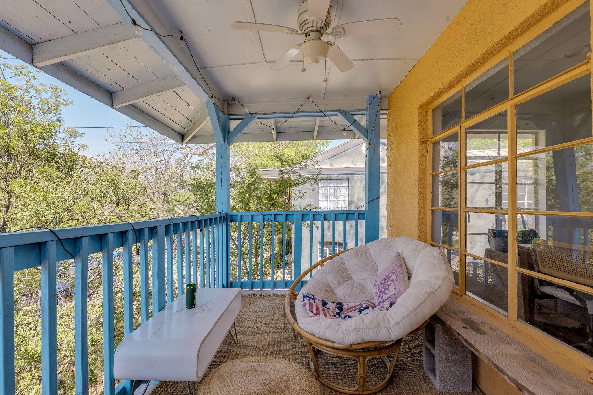 1402 Ashwood Rd, Austin, TX 78722