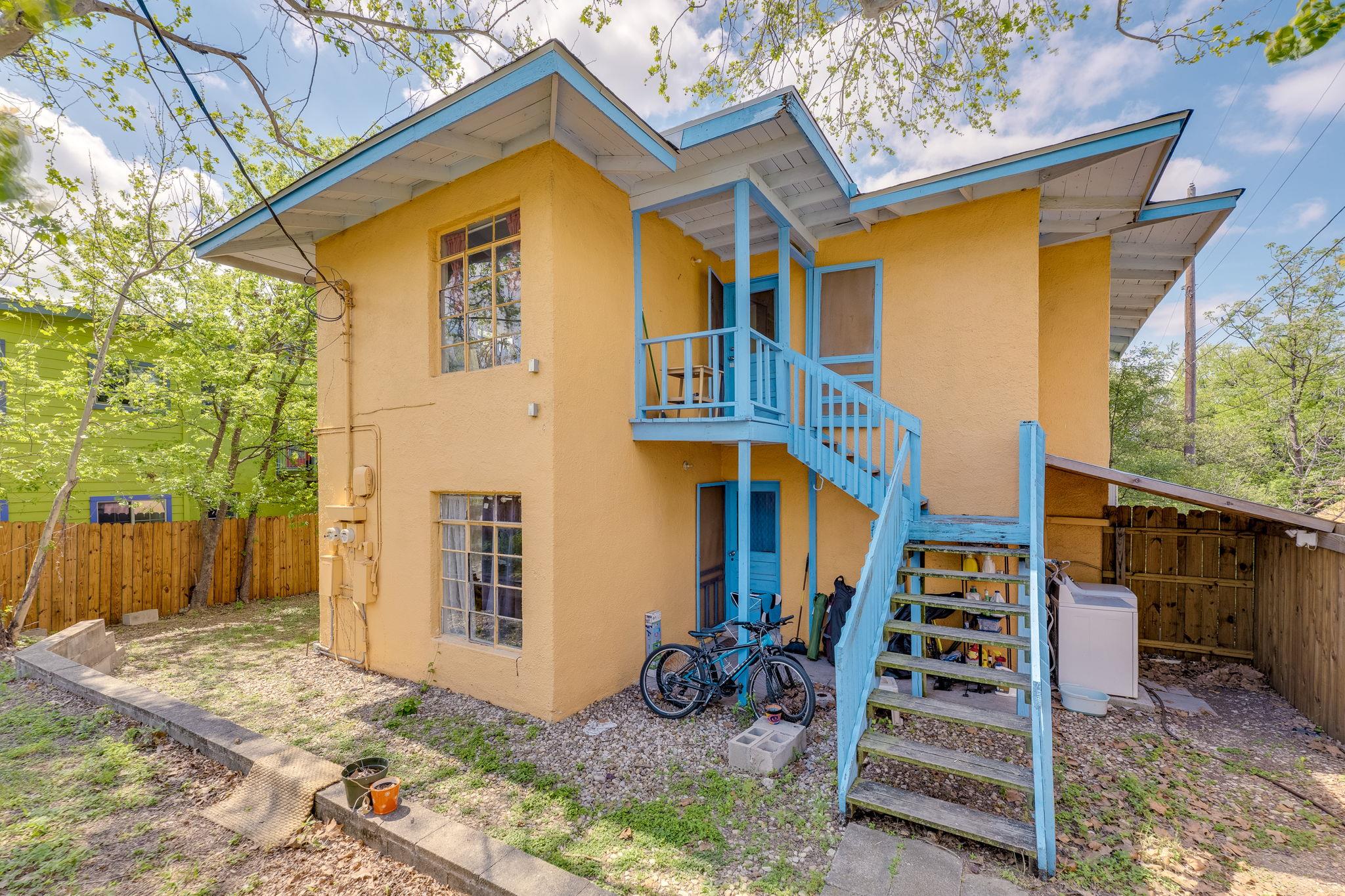 1402 Ashwood Rd, Austin, TX 78722
