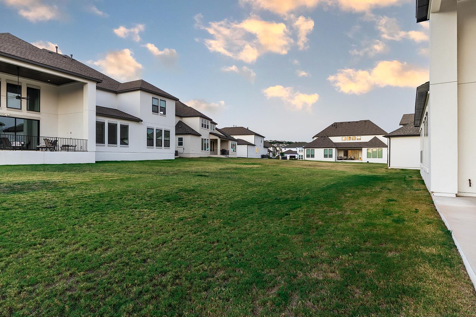 2217 Sondrio Bnd, Leander, TX 78641