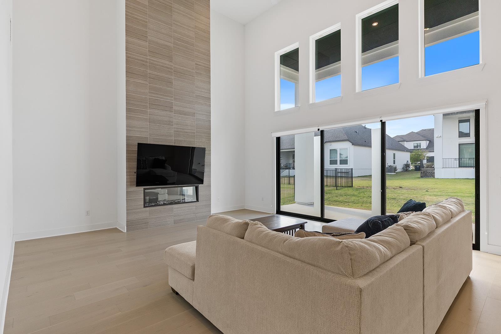 2217 Sondrio Bnd, Leander, TX 78641