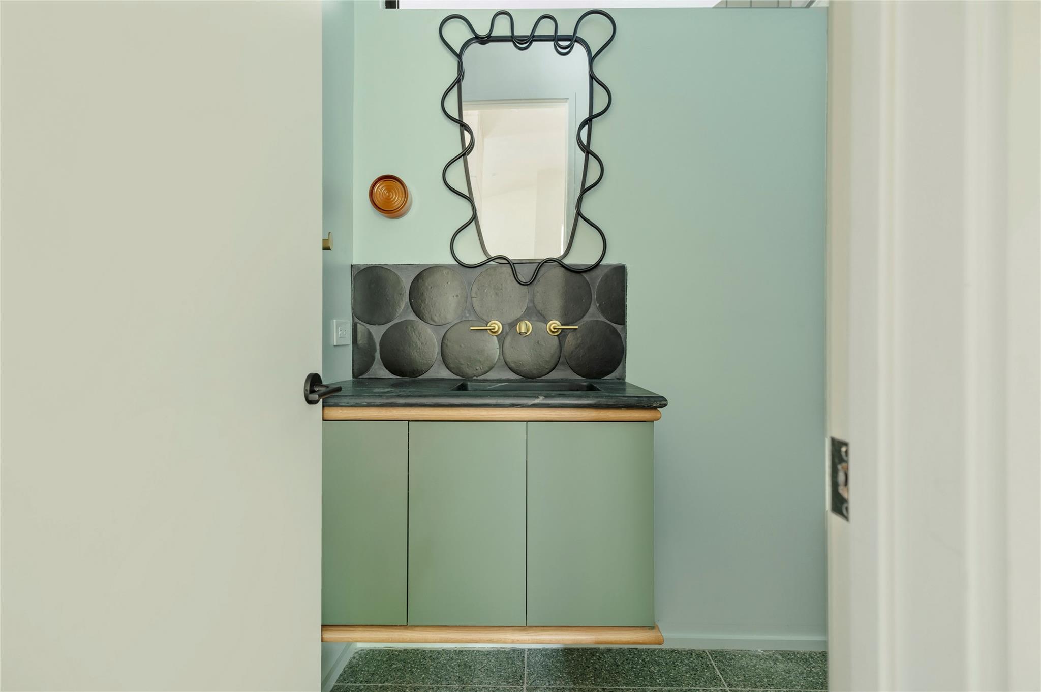 1705 Cliffside Dr, Austin, TX 78704