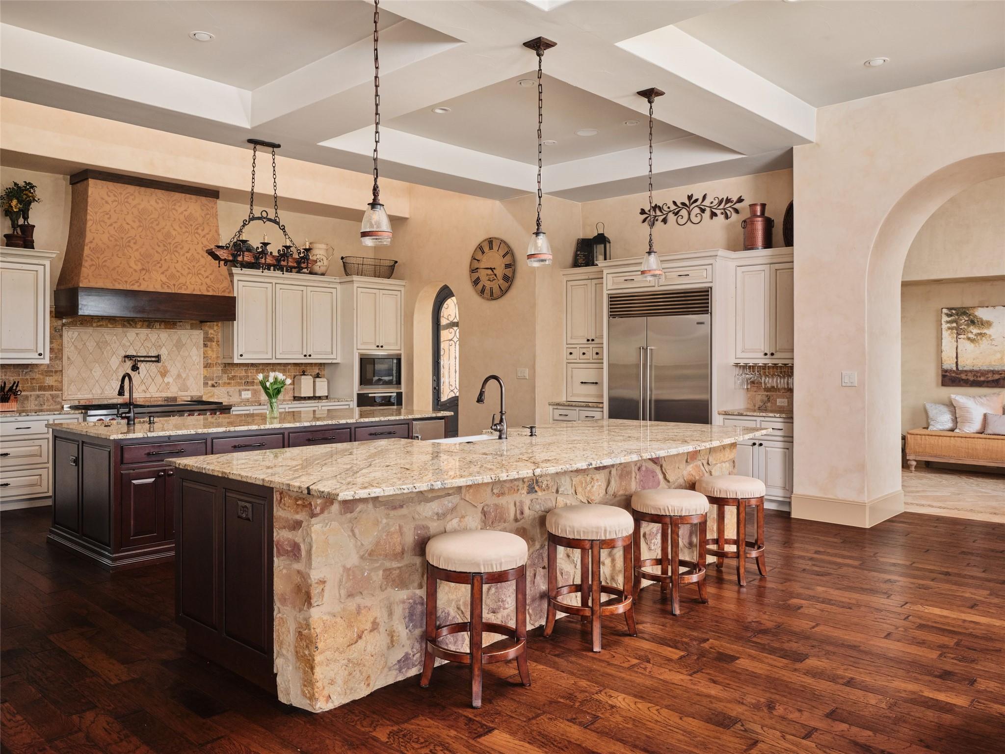 600 County Road 257, Liberty Hill, TX 78642