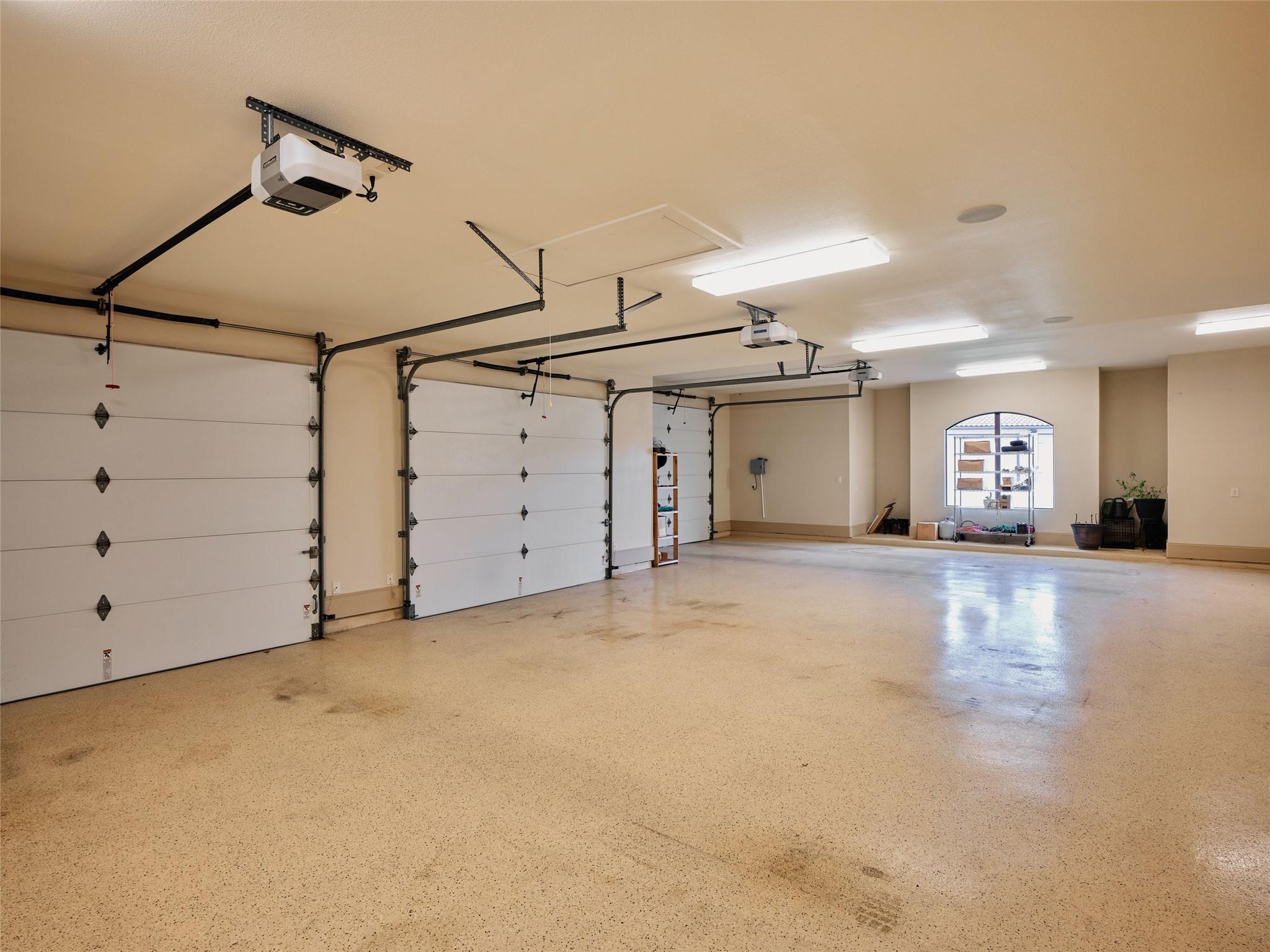 600 County Road 257, Liberty Hill, TX 78642