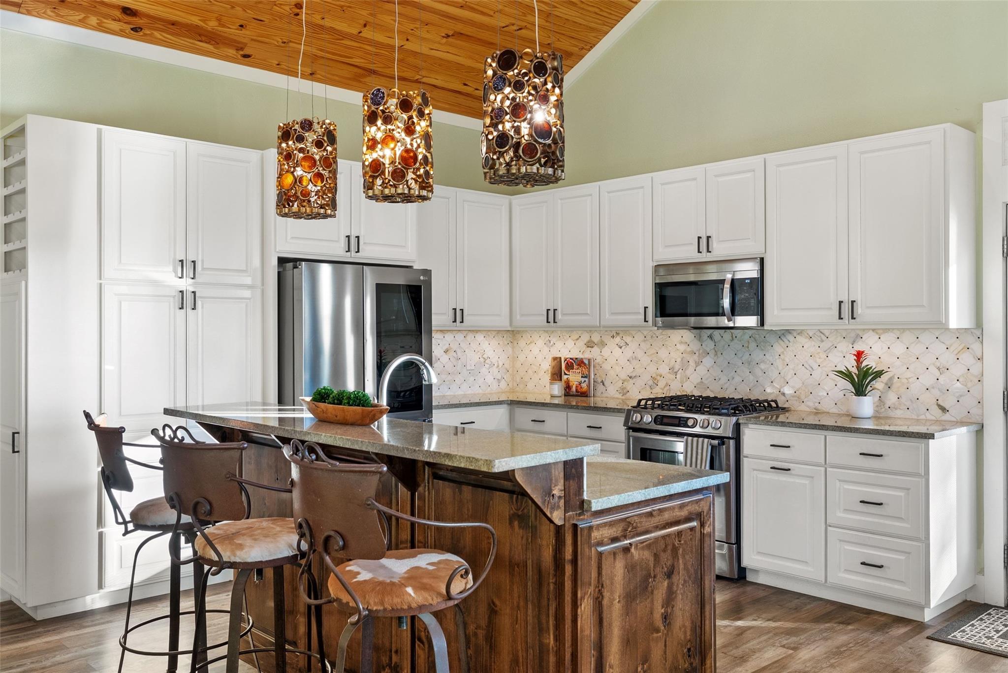 2025 Cripple Creek Stage Rd, Dripping Springs, TX 78620