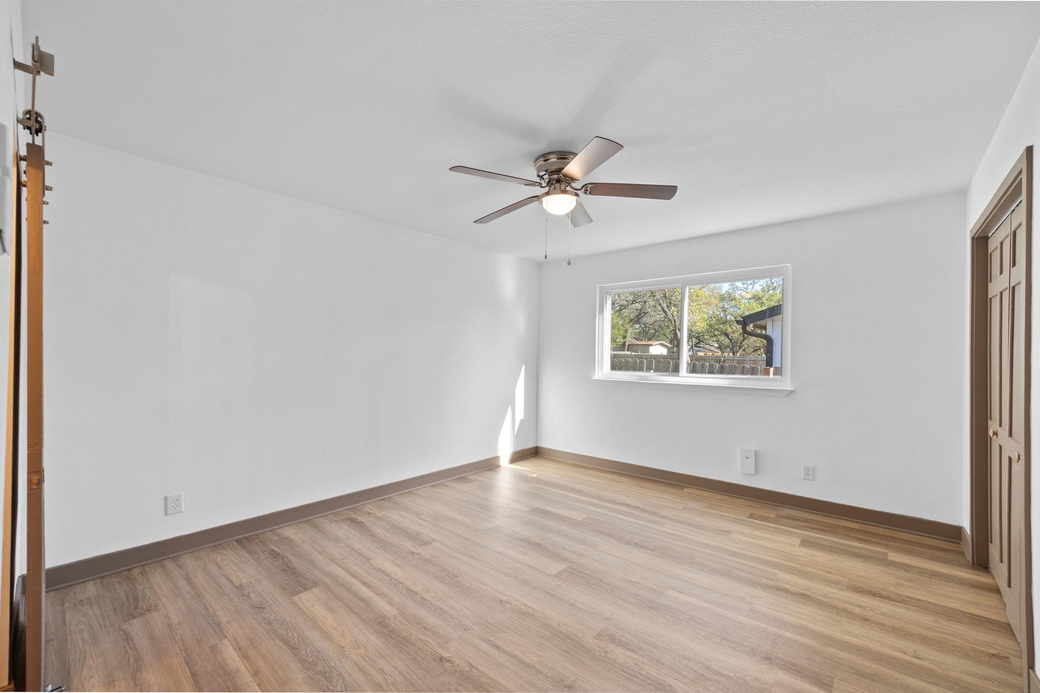 7810 Woodcroft Dr, Austin, TX 78749