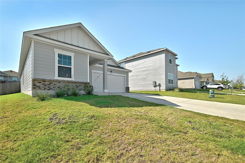 19401 Berringer Dr, Pflugerville, TX 78660