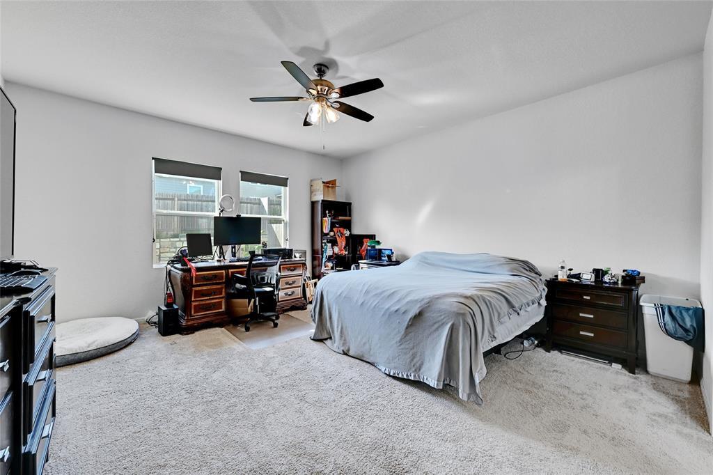 19401 Berringer Dr, Pflugerville, TX 78660