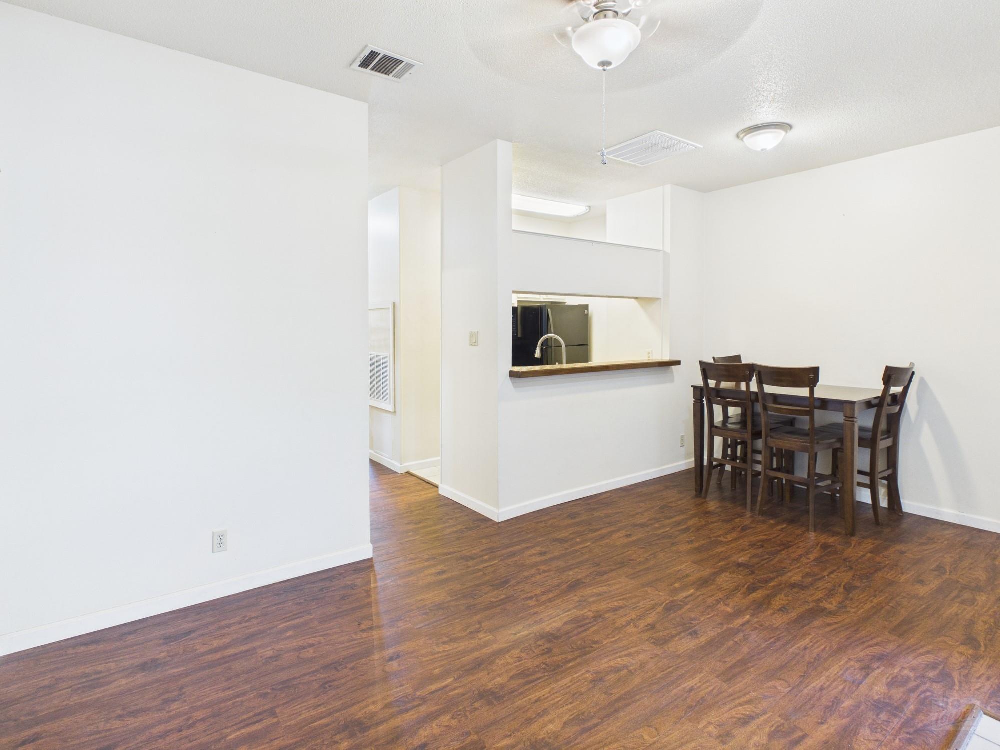 2905 Swisher St # 207, Austin, TX 78705