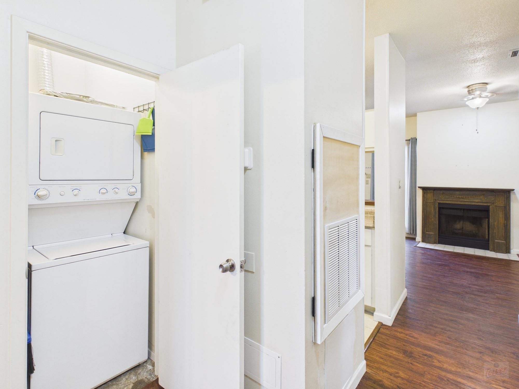 2905 Swisher St # 207, Austin, TX 78705